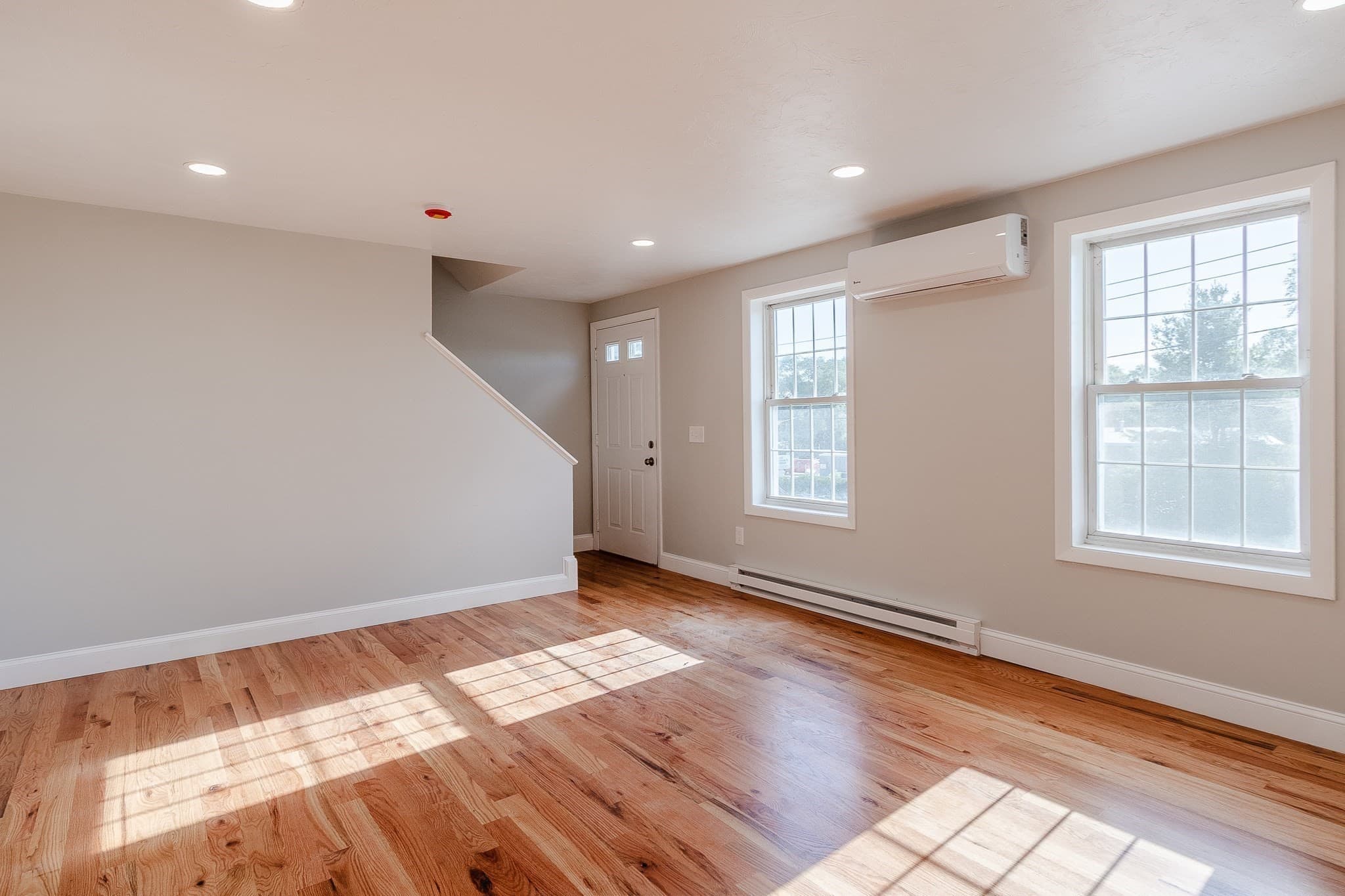 Single Family Residence at 28A Boylston Street, Worcester MA 01605, Worcester, photo 4 of 24