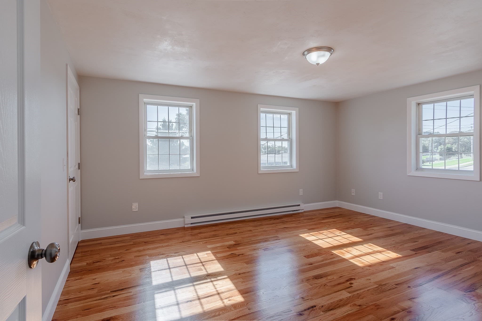 Single Family Residence at 32A Boylston Street, Worcester MA 01605, photo 13 of 26