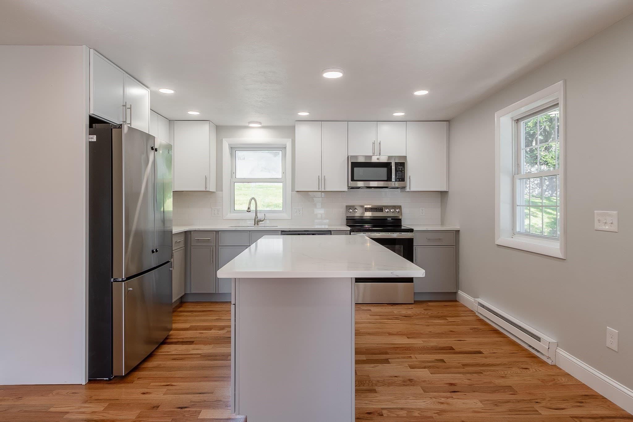 Single Family Residence at 32B Boylston Street, Worcester MA 01605, Worcester, photo 8 of 25