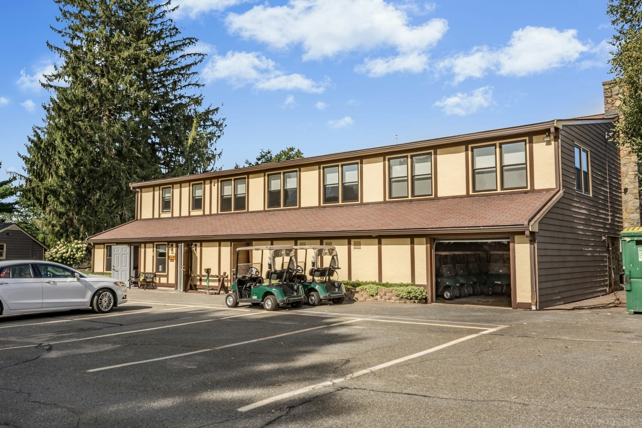 Condominium at 20 Rainbow Pond Drive # C2, Walpole MA 02081, Walpole, photo 30 of 40