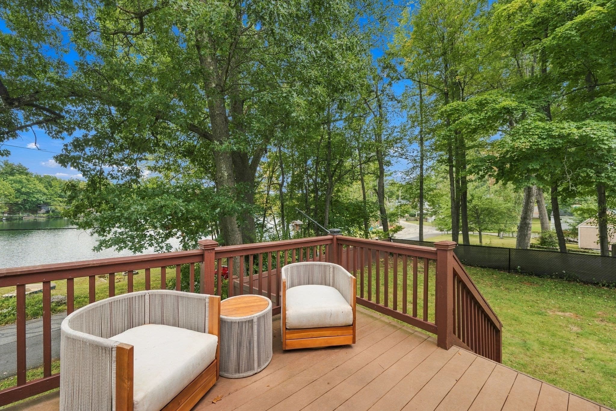 Single Family Residence at 39 Lakeview Dr, Leominster MA 01453, Leominster, photo 8 of 42