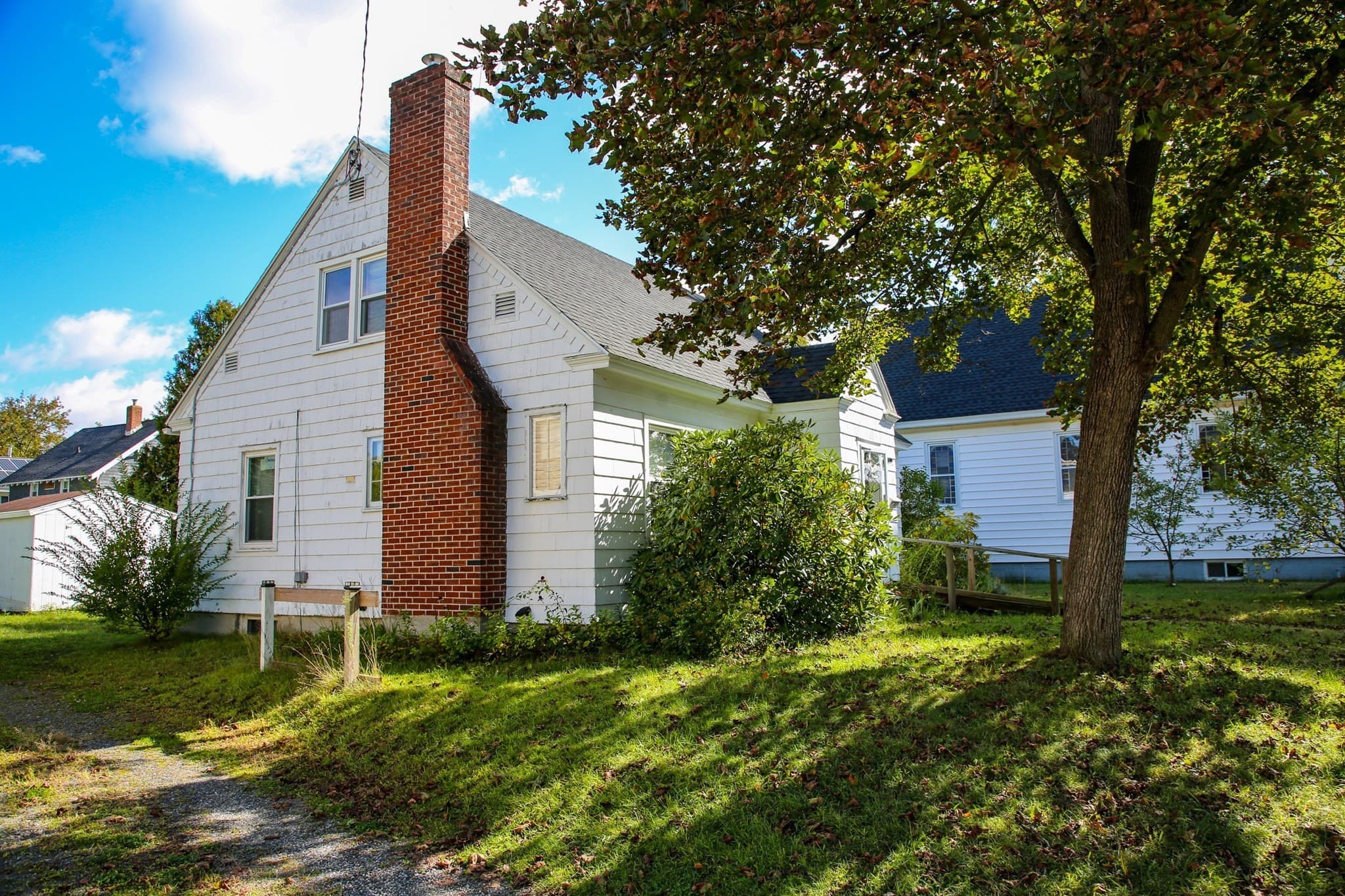 Single Family Residence at 421 Elm St, Pittsfield MA 01201, Pittsfield, photo 3 of 31