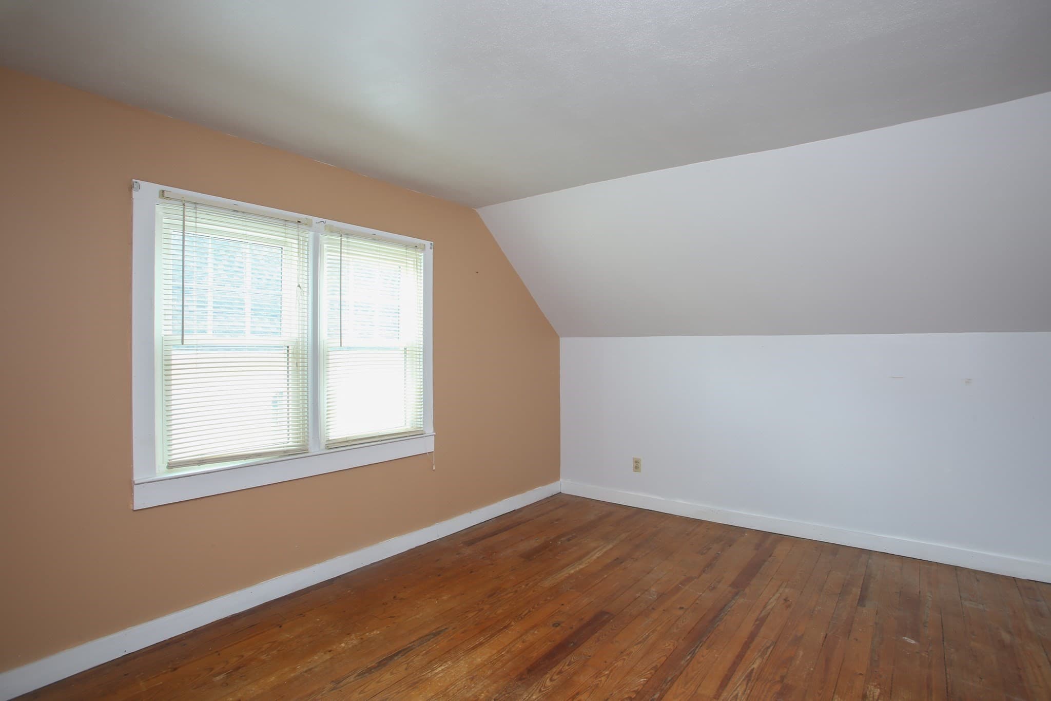 Single Family Residence at 421 Elm St, Pittsfield MA 01201, Pittsfield, photo 19 of 31