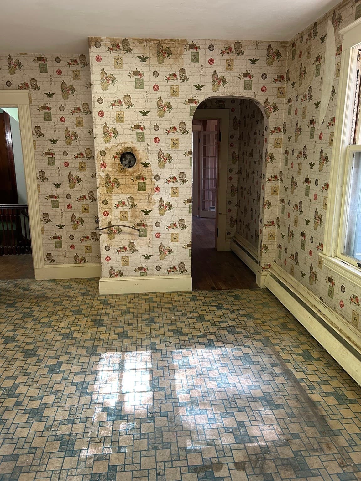 Single Family Residence at 180 Grove St, Haverhill MA 01832, Haverhill, photo 14 of 27