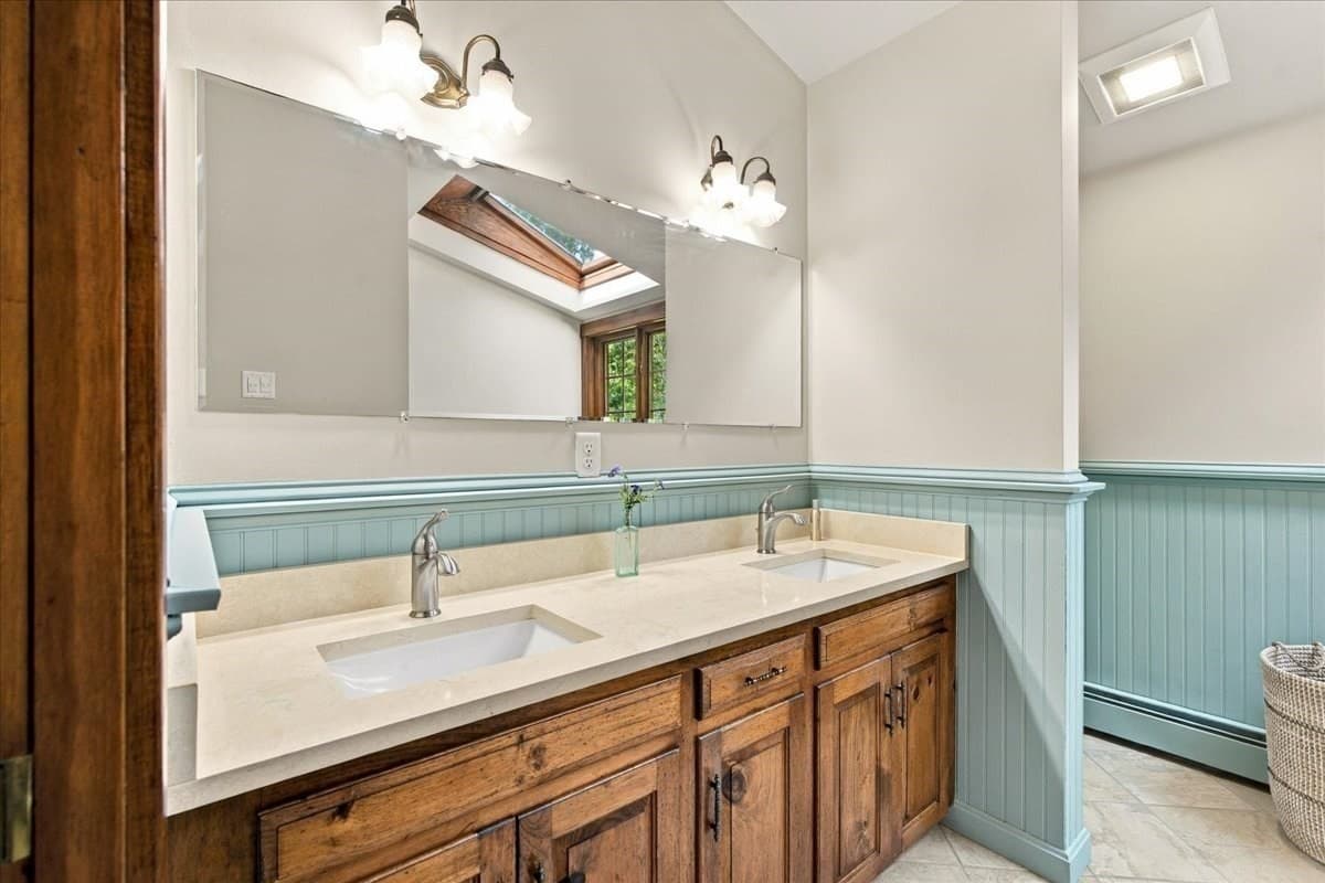 Single Family Residence at 128 West Street, Duxbury MA 02332, Duxbury, photo 23 of 36