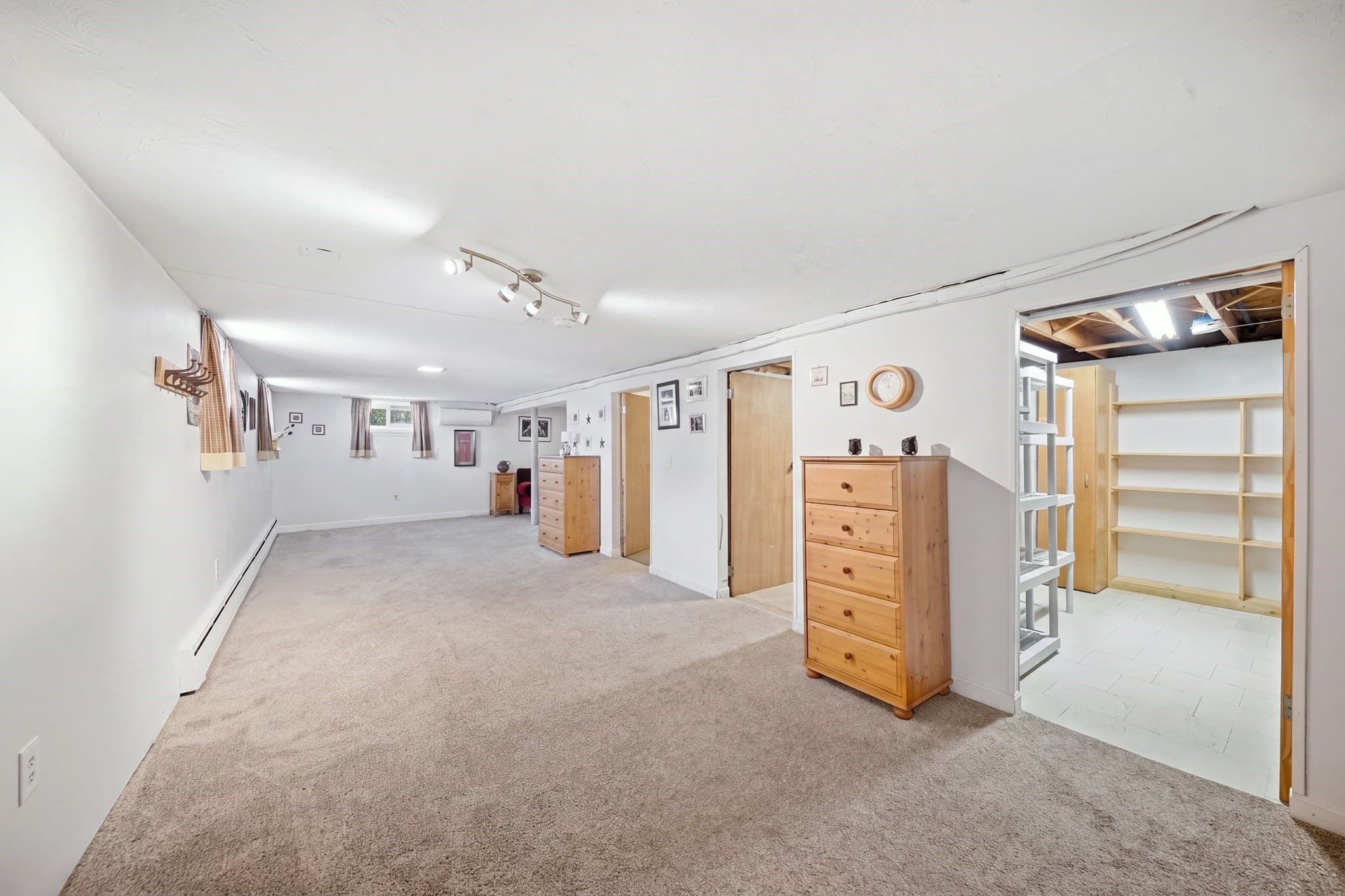Single Family Residence at 8 Revere Rd, Tewksbury MA 01876, Tewksbury, photo 27 of 39