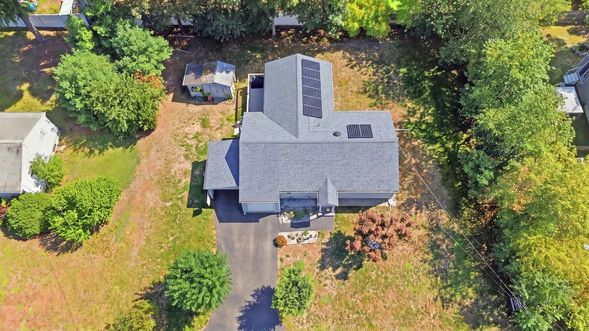 Single Family Residence at 8 Revere Rd, Tewksbury MA 01876, Tewksbury, photo 2 of 39