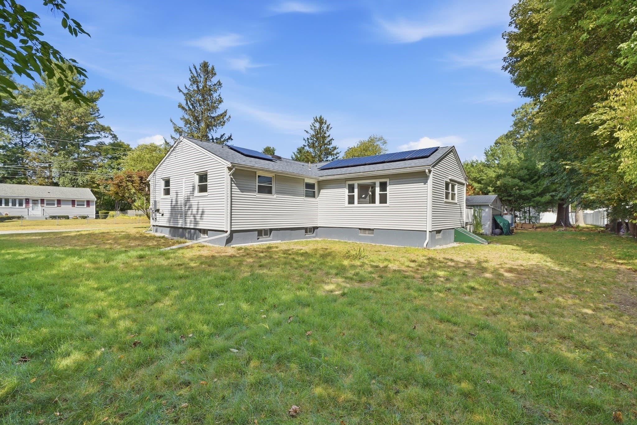 Single Family Residence at 8 Revere Rd, Tewksbury MA 01876, Tewksbury, photo 32 of 39