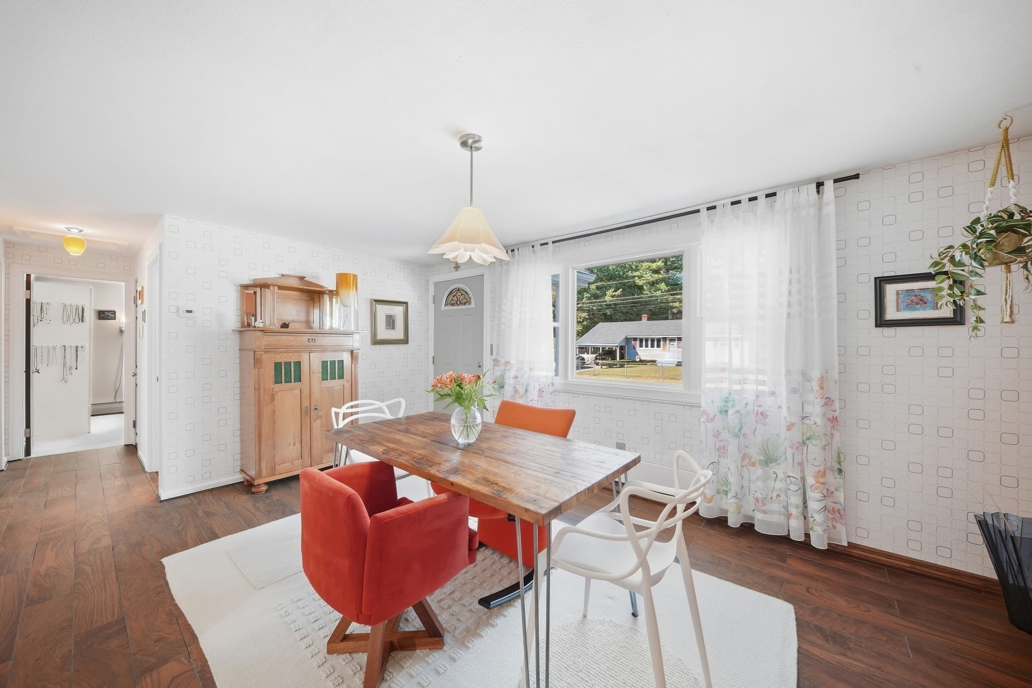 Single Family Residence at 8 Revere Rd, Tewksbury MA 01876, Tewksbury, photo 10 of 39
