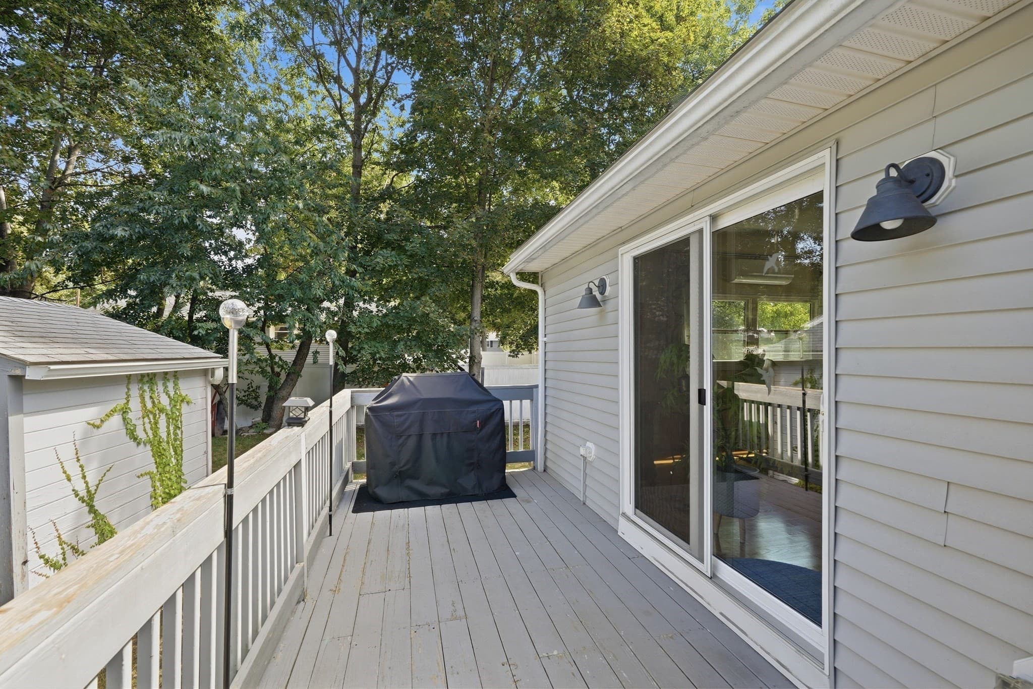 Single Family Residence at 8 Revere Rd, Tewksbury MA 01876, Tewksbury, photo 29 of 39