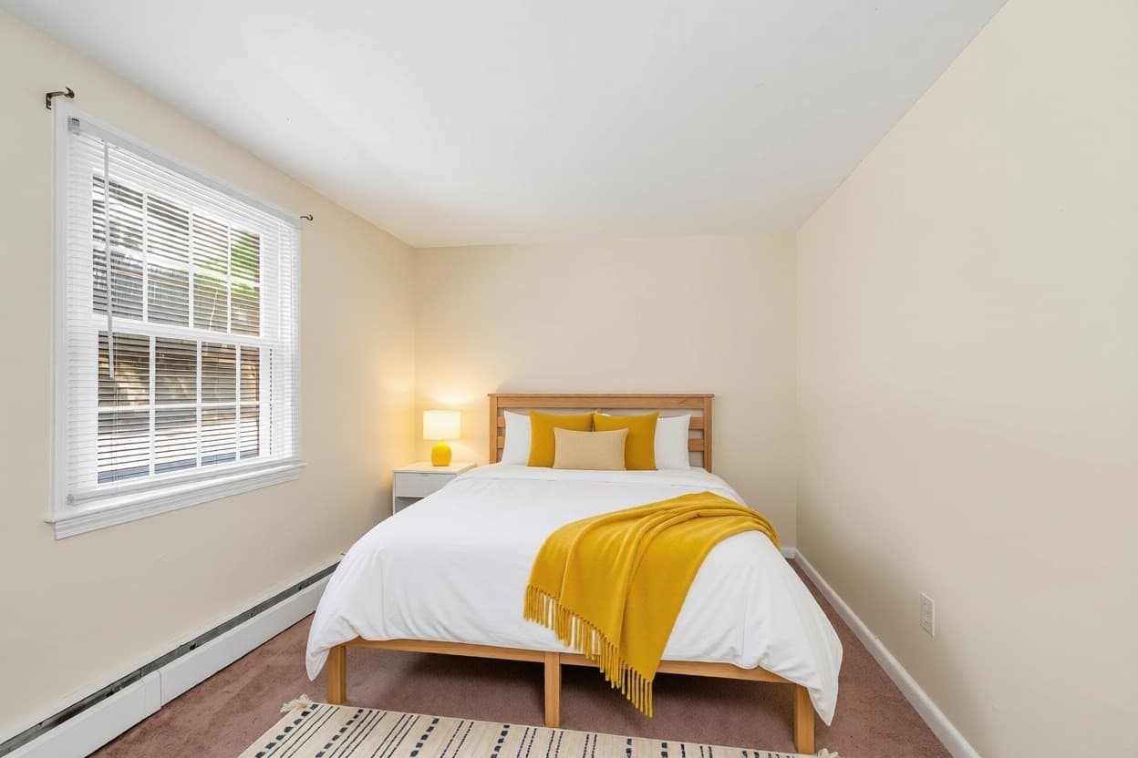 Condominium at 90 E Broadway # 11, Derry NH 03038, Derry, photo 20 of 25