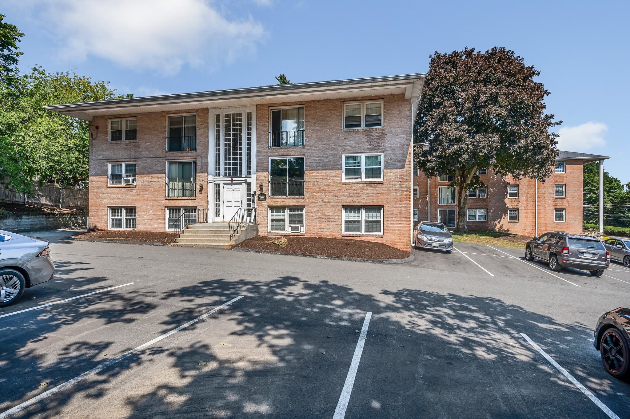 Condominium at 90 E Broadway # 11, Derry NH 03038, Derry, photo 24 of 25