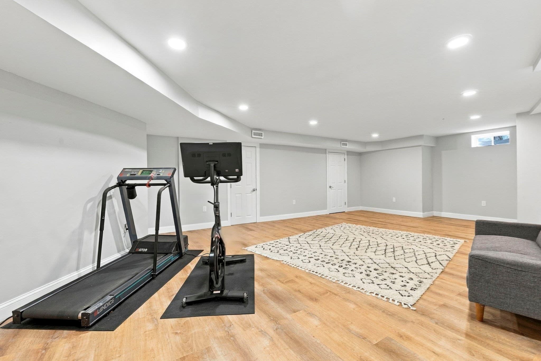 Condominium at 113 Watertown St # 113, Watertown MA 02472, Watertown, photo 24 of 33