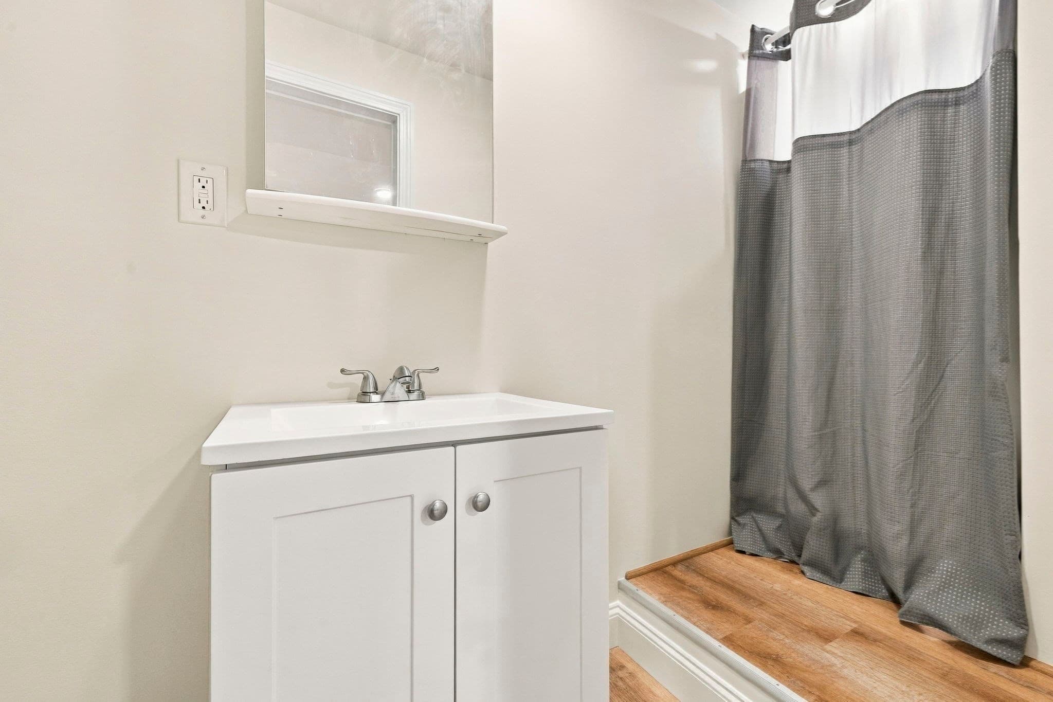 Condominium at 113 Watertown St # 113, Watertown MA 02472, Watertown, photo 25 of 33