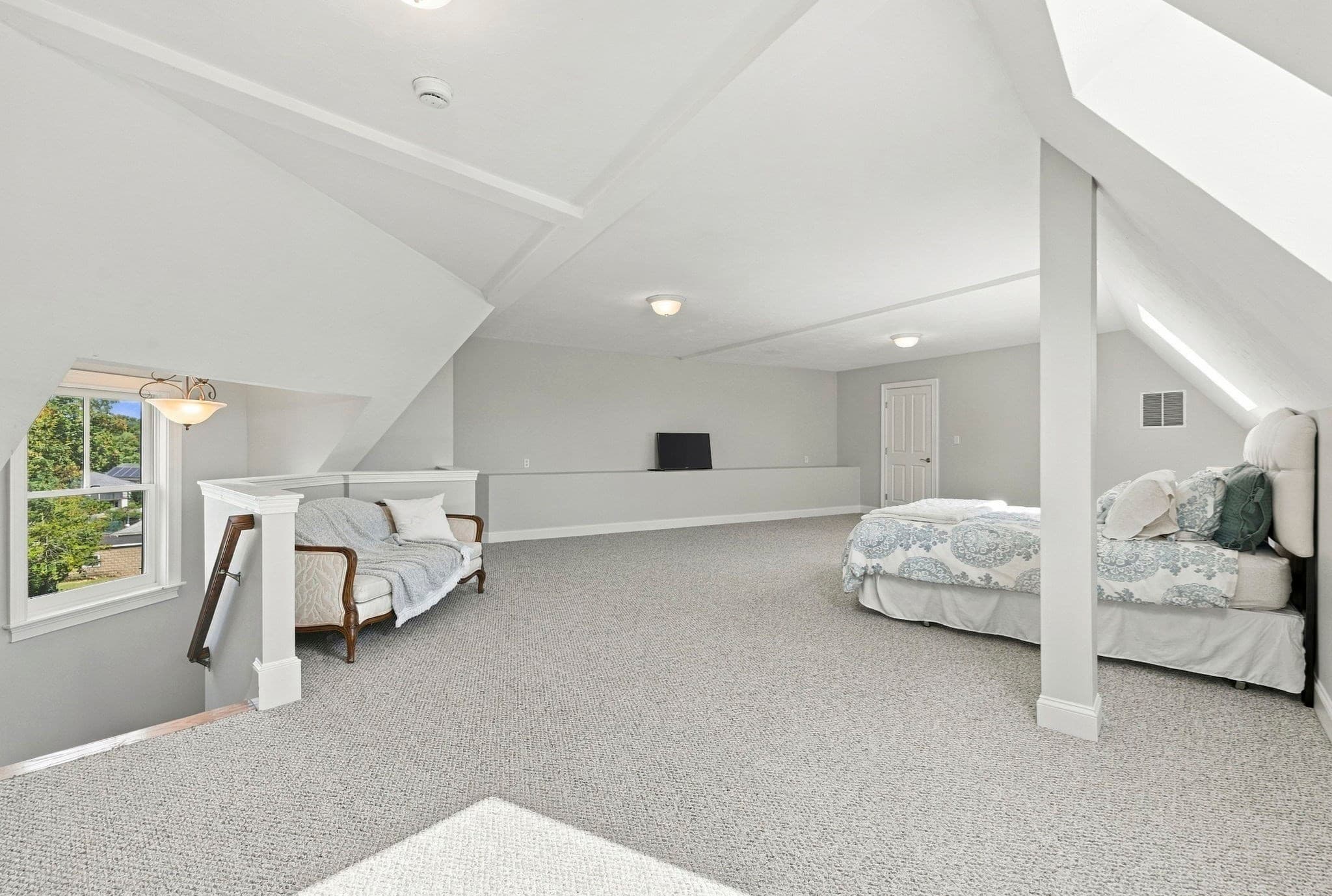 Condominium at 113 Watertown St # 113, Watertown MA 02472, Watertown, photo 21 of 33