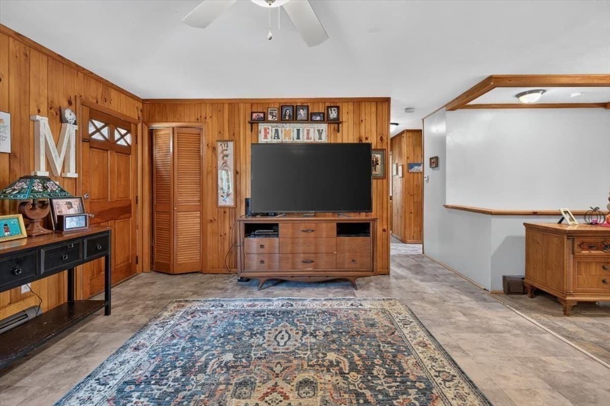 Single Family Residence at 21 Timothy St, Fairhaven MA 02719, Fairhaven, photo 13 of 34
