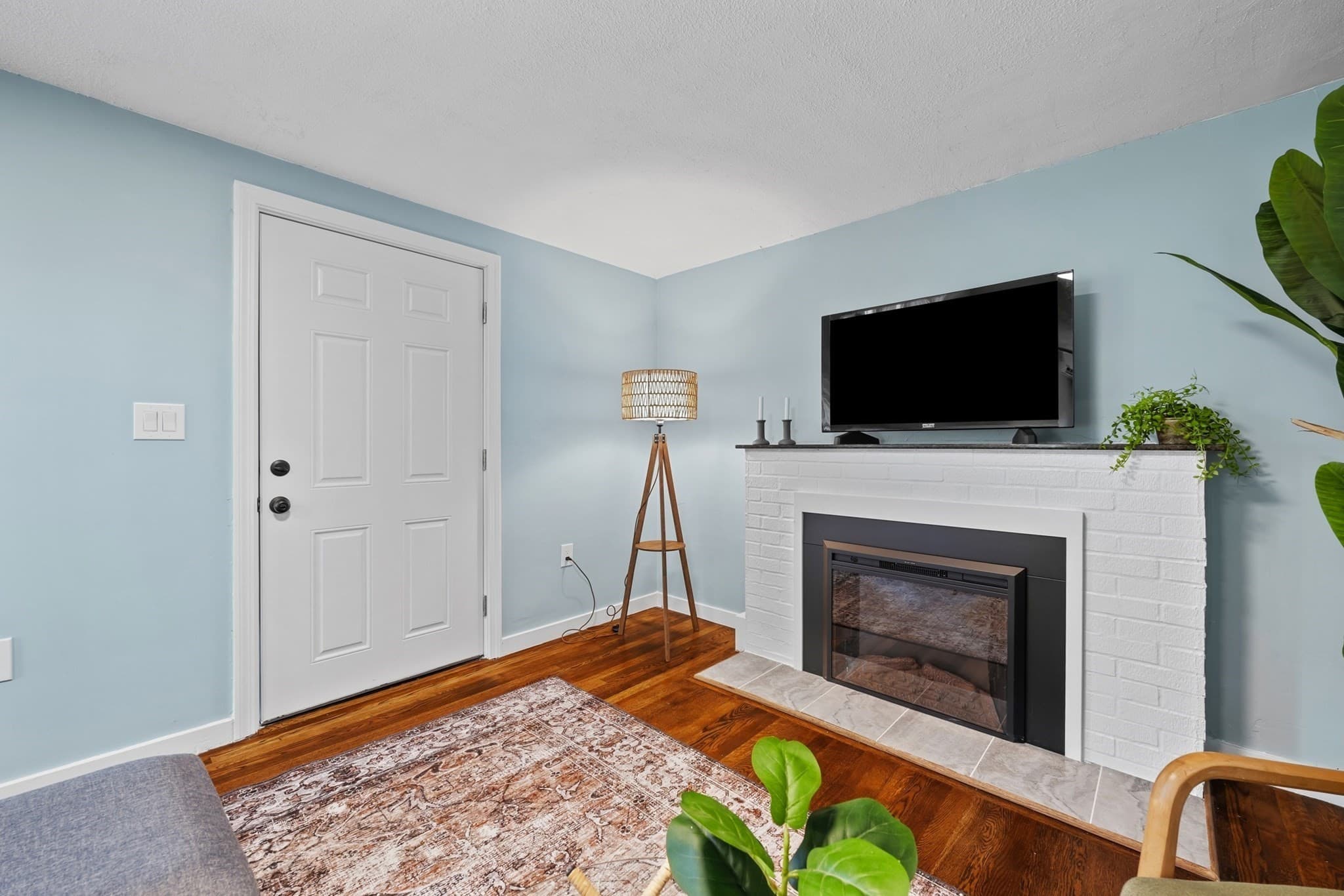 Single Family Residence at 217 W Main Street, Northborough MA 01532, Northborough, photo 2 of 42