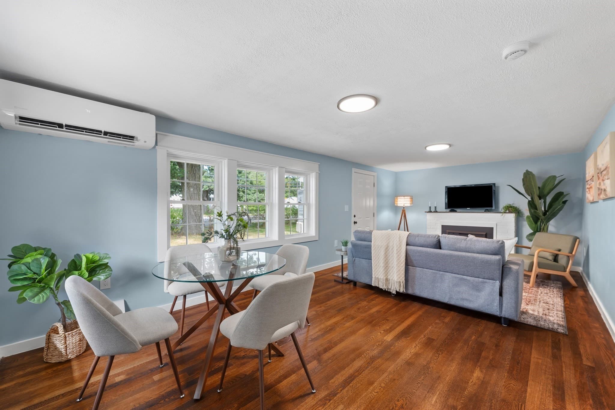 Single Family Residence at 217 W Main Street, Northborough MA 01532, Northborough, photo 6 of 42