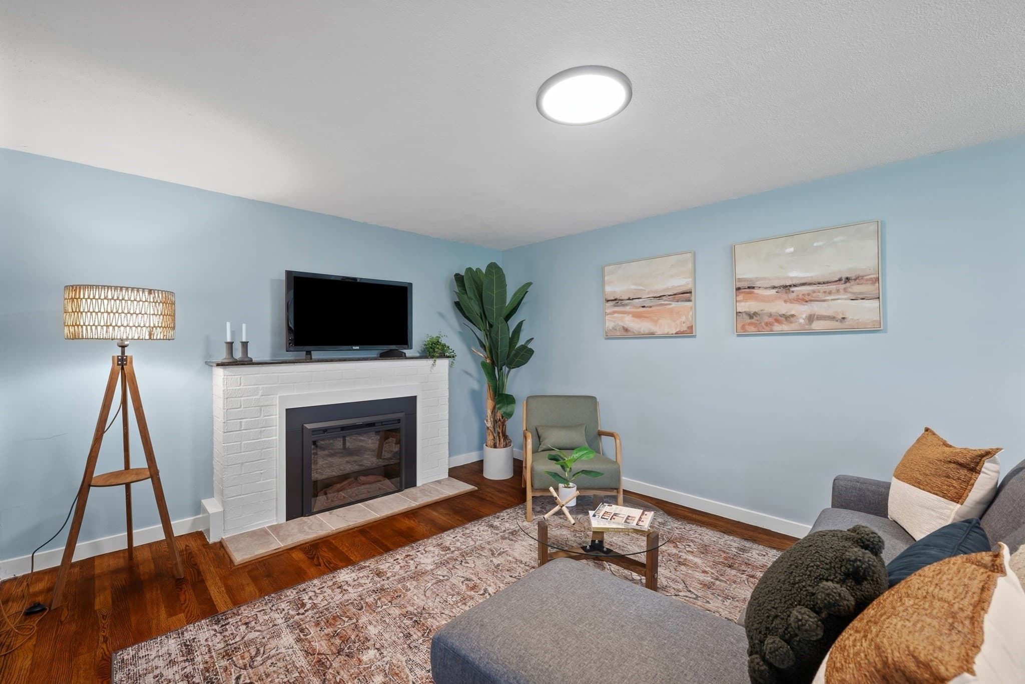 Single Family Residence at 217 W Main Street, Northborough MA 01532, Northborough, photo 3 of 42
