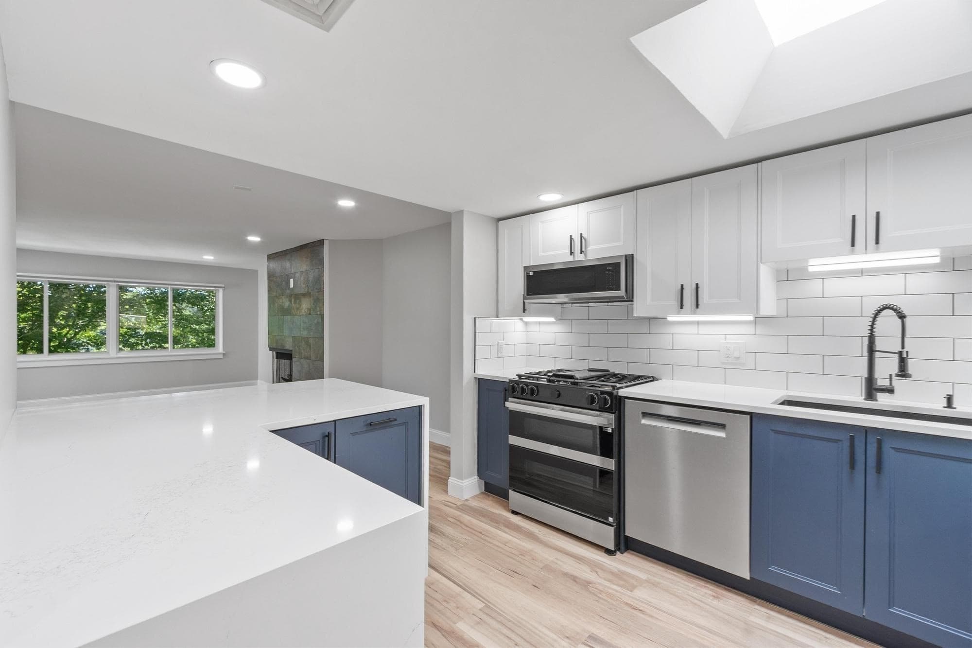 Condominium at 487 Place Ln # 487, Woburn MA 01801, photo 14 of 27