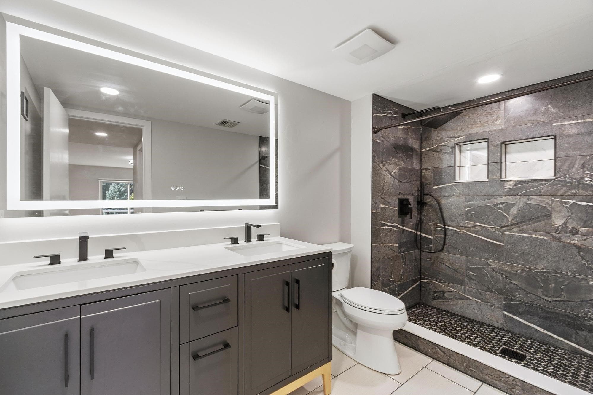 Condominium at 487 Place Ln # 487, Woburn MA 01801, photo 19 of 27