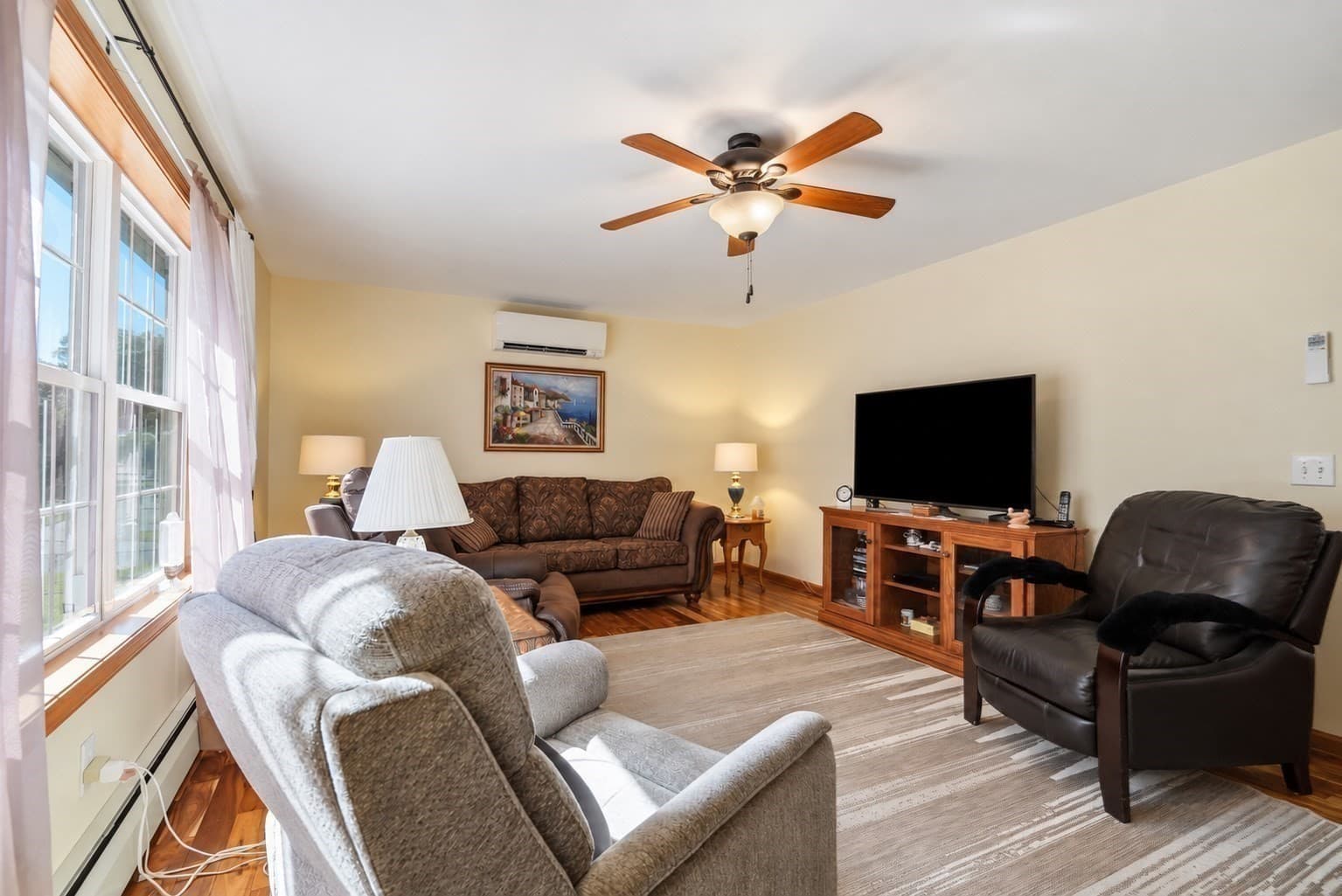 Single Family Residence at 36 Ludlow Road, Chicopee MA 01020, Chicopee, photo 6 of 42