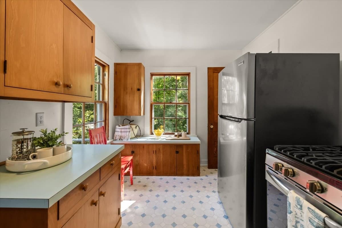 Single Family Residence at 89 F R Lillie, Falmouth MA 02543, Falmouth, photo 3 of 30