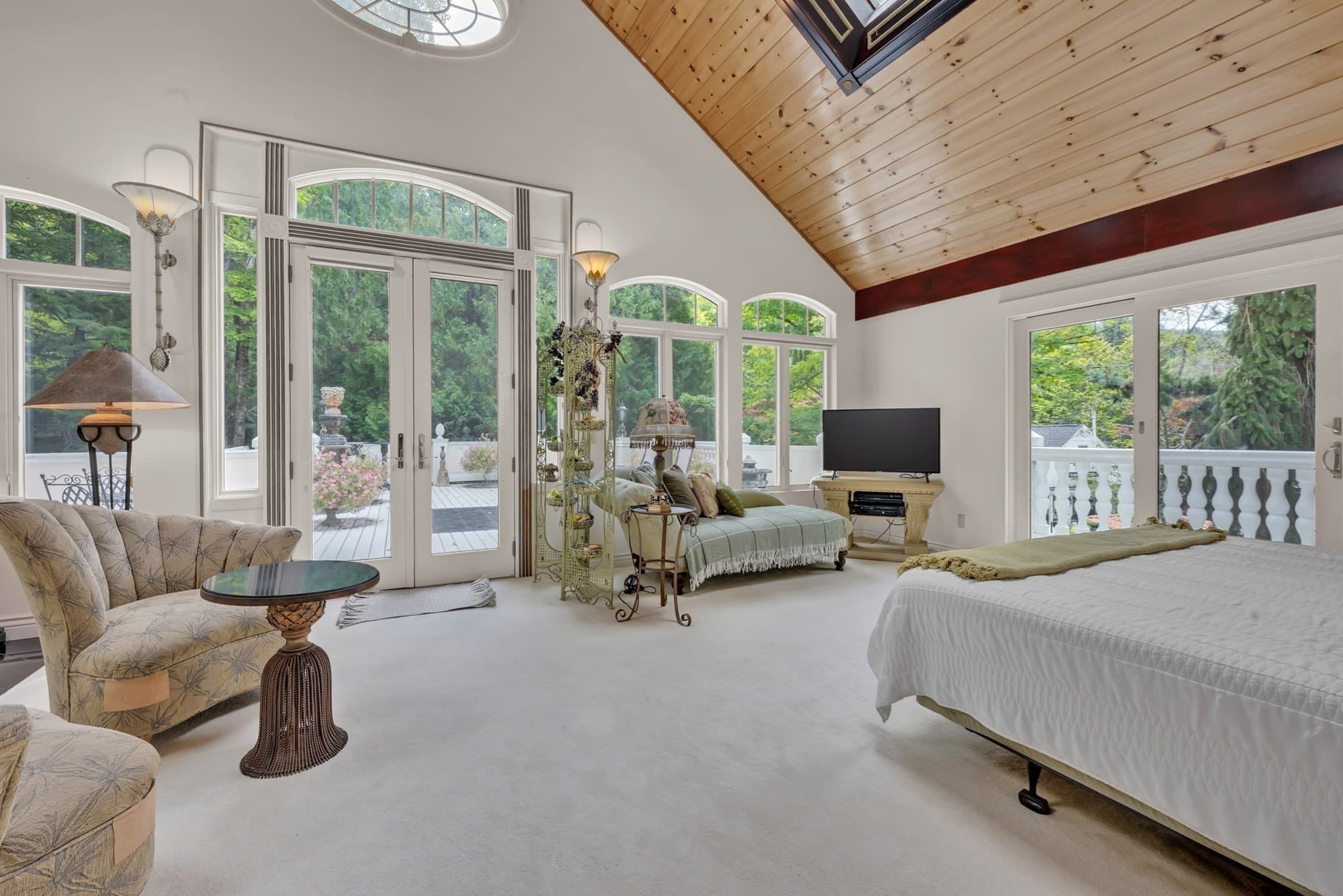 Single Family Residence at 87 E Brimfield Holland, Brimfield MA 01010, photo 21 of 40
