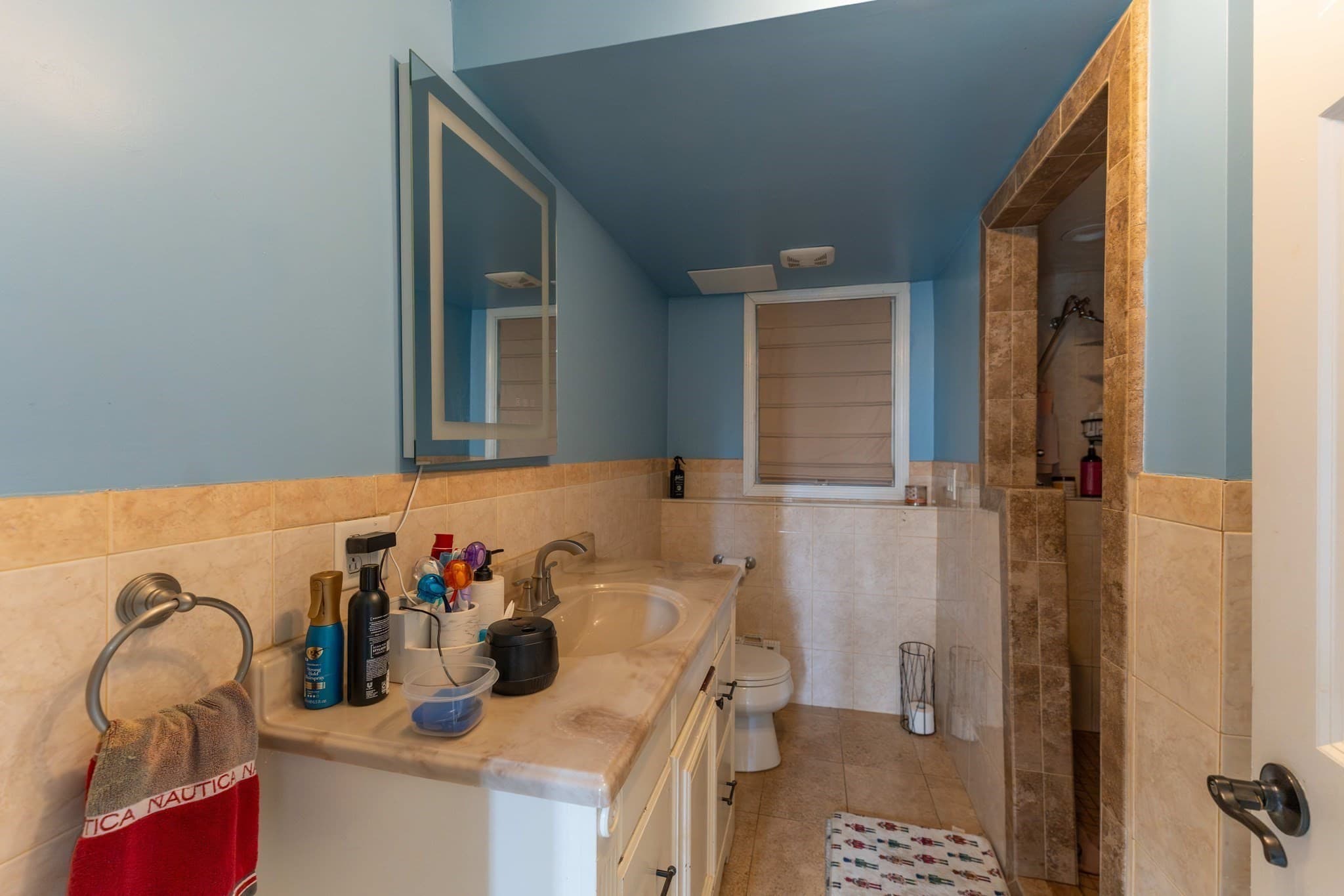 Single Family Residence at 769 New Plainville Rd, New Bedford MA 02745, photo 21 of 39
