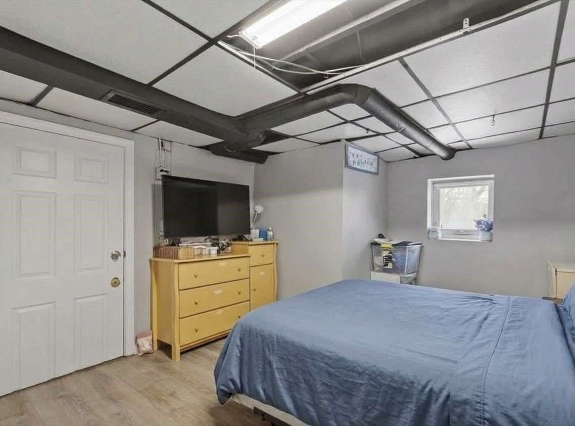 Single Family Residence at 99 Clover St, Worcester MA 01603, Worcester, photo 12 of 17