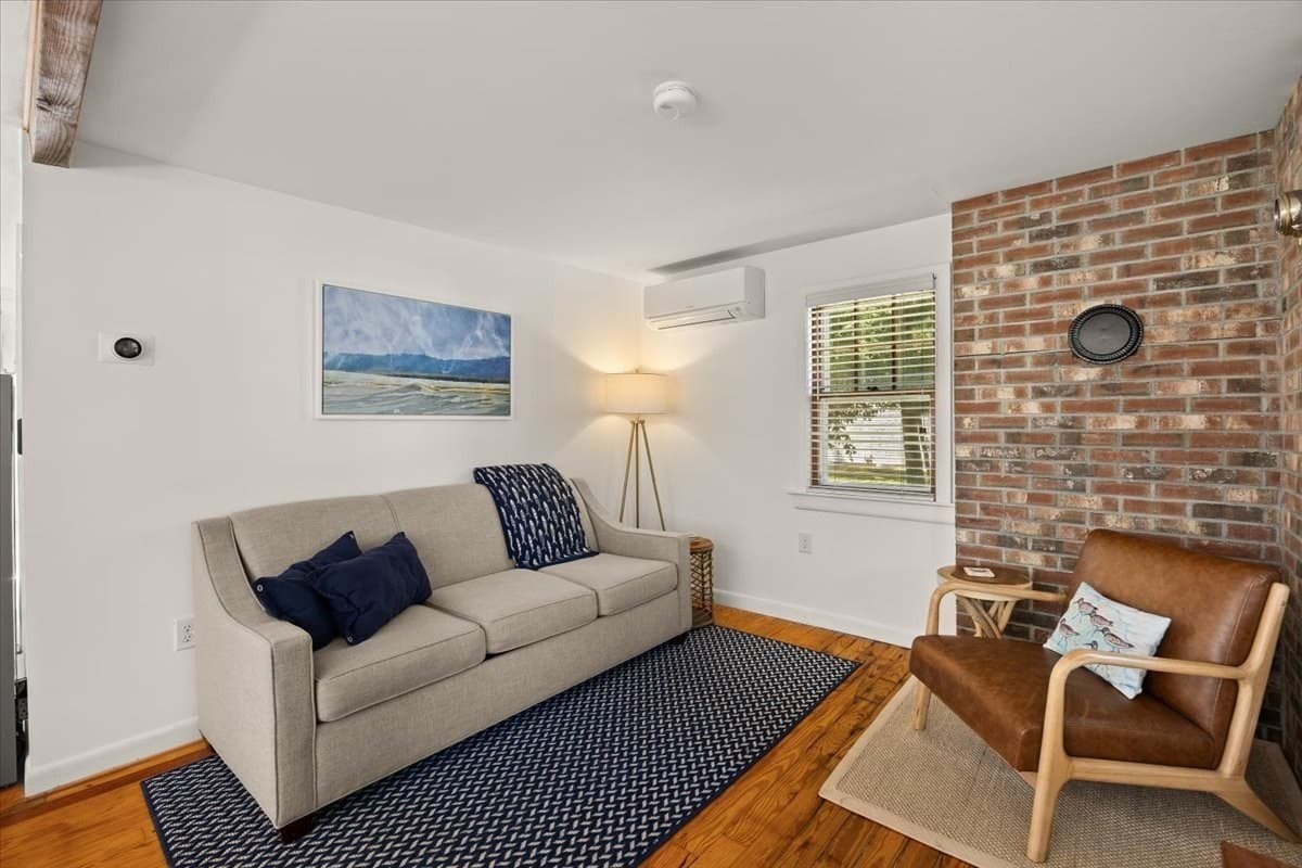 Single Family Residence at 21 Harborview, Falmouth MA 02536, Falmouth, photo 7 of 27