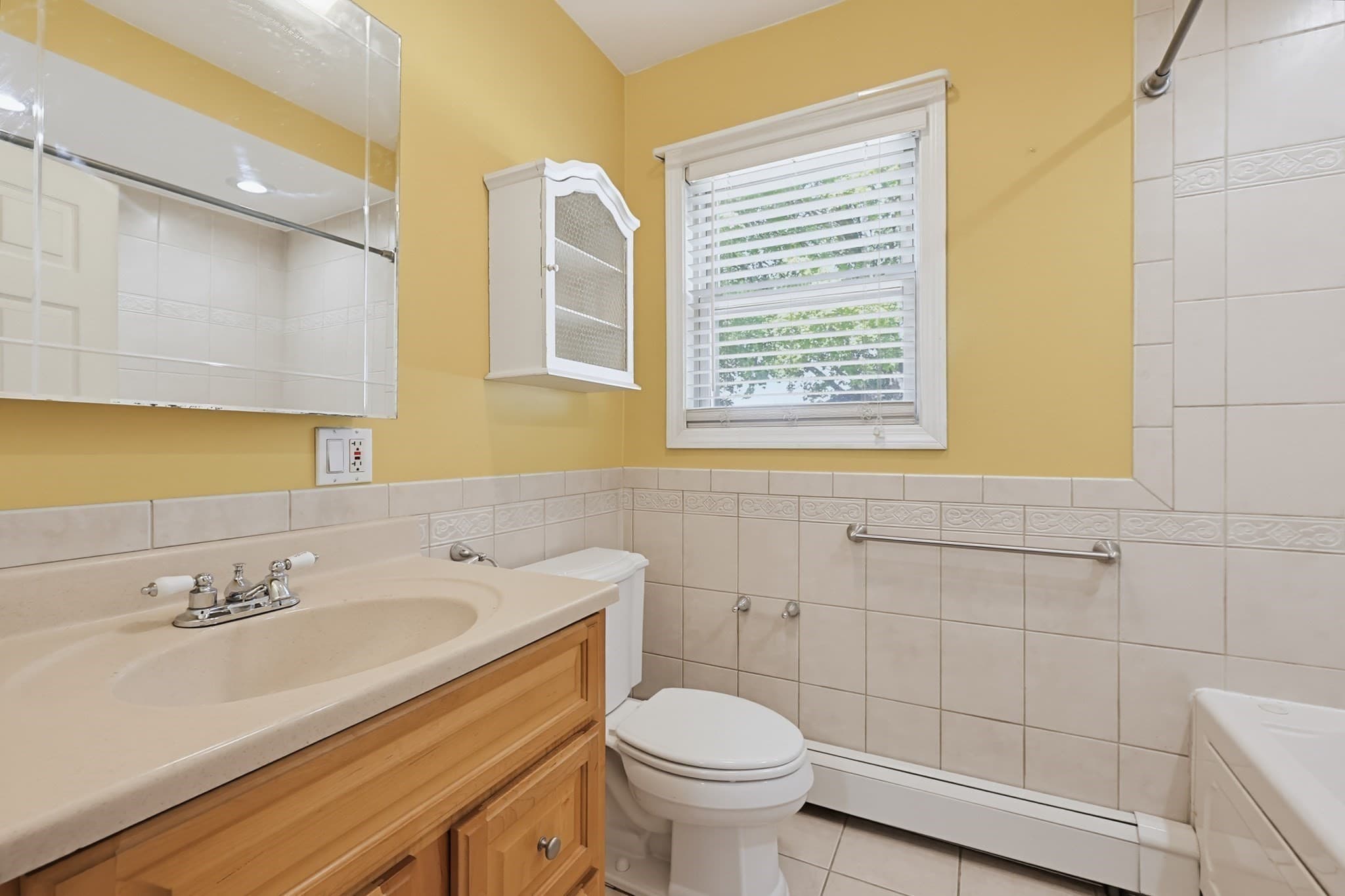 Single Family Residence at 73 Turner St, Attleboro MA 02703, Attleboro, photo 18 of 28