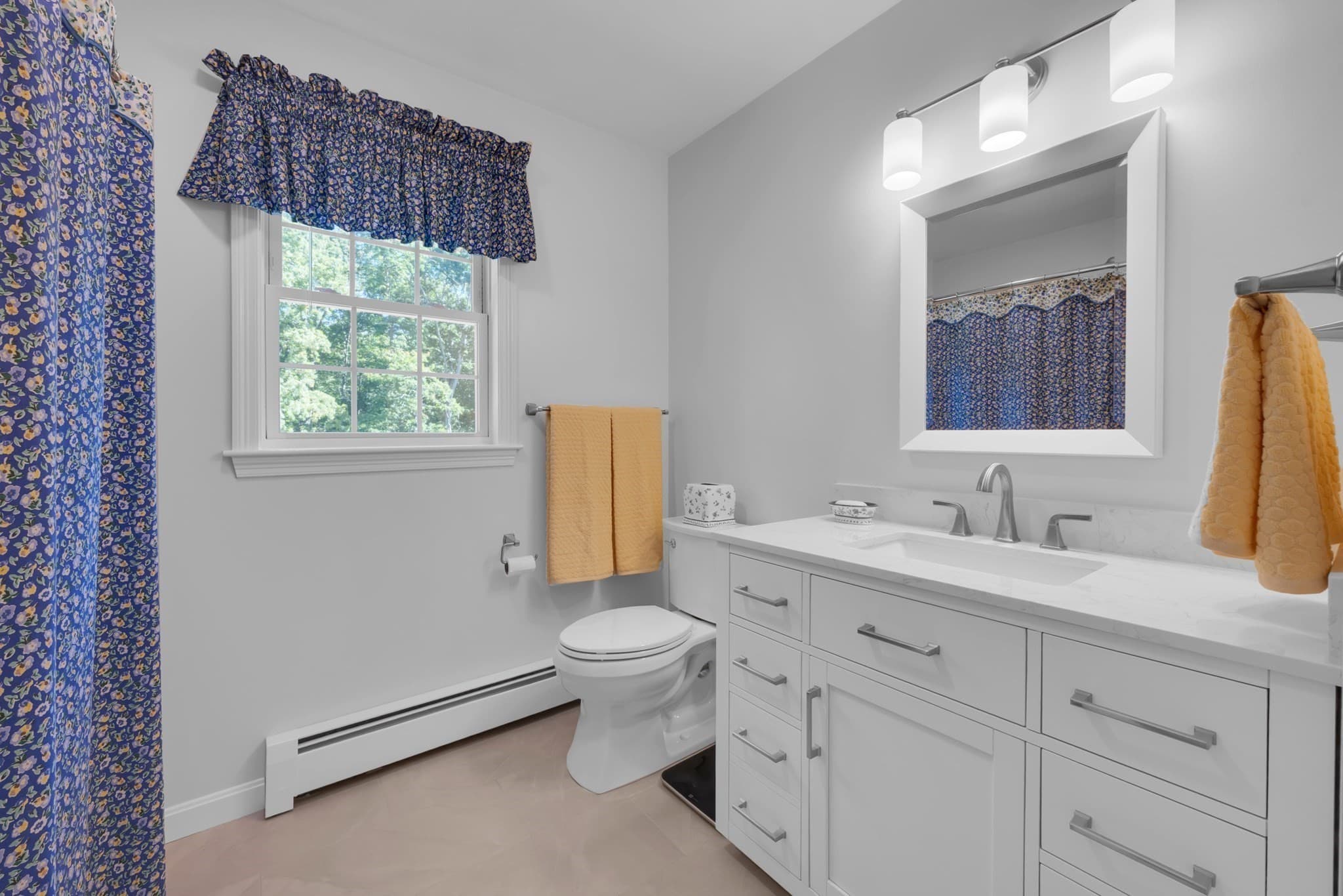 Single Family Residence at 14 Old Towne Way, Sturbridge MA 01518, Sturbridge, photo 31 of 42