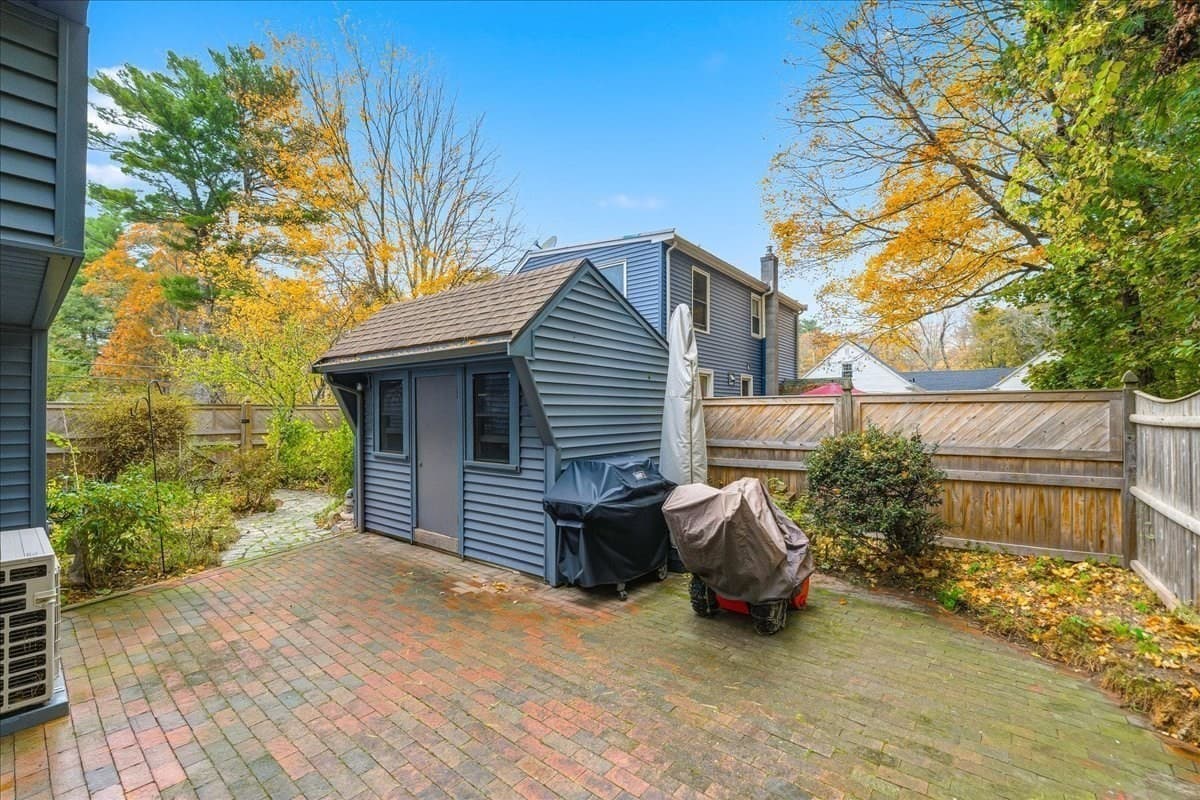Single Family Residence at 6 Ledgeville Ave, Foxboro MA 02035, Foxboro, photo 27 of 30