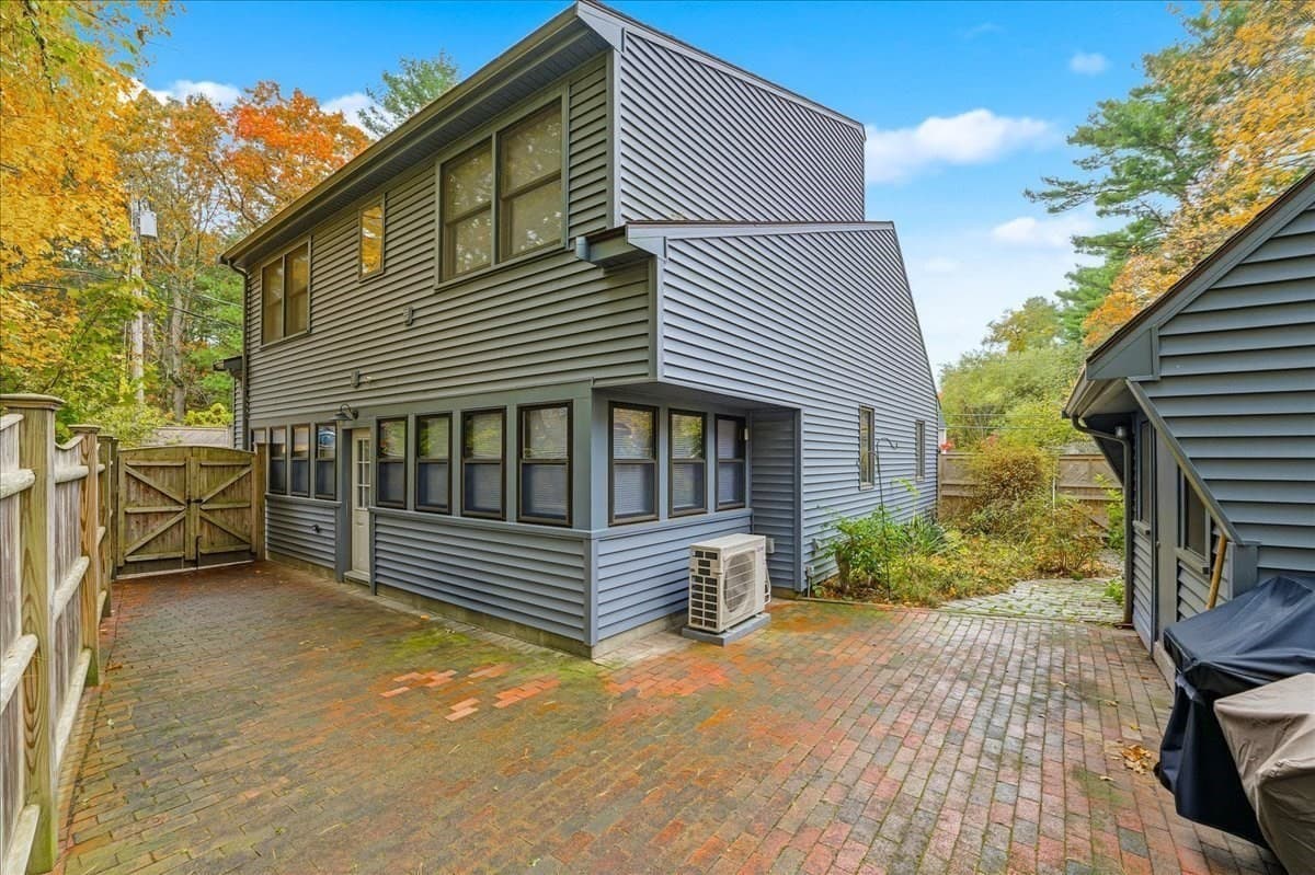Single Family Residence at 6 Ledgeville Ave, Foxboro MA 02035, Foxboro, photo 26 of 30