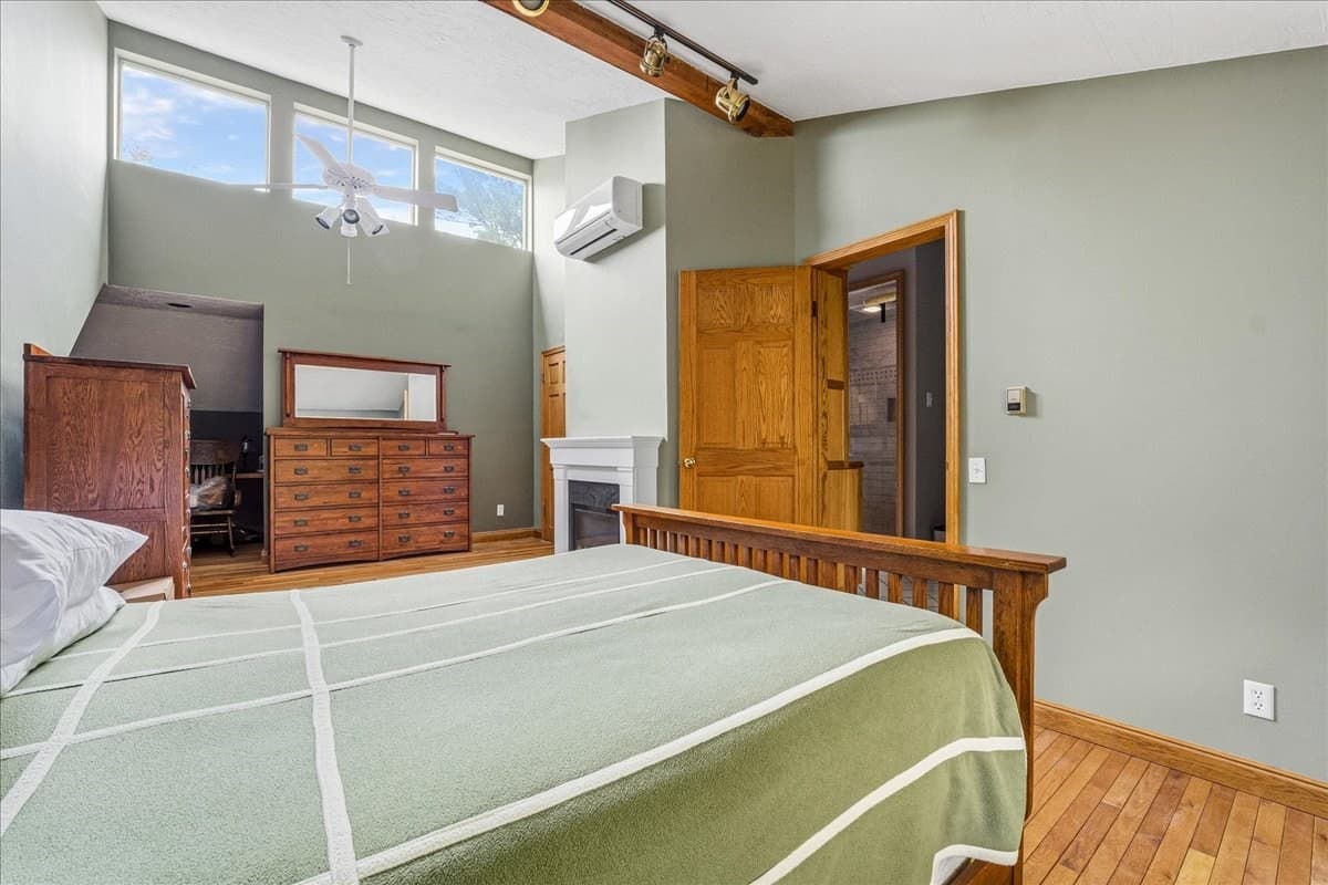 Single Family Residence at 6 Ledgeville Ave, Foxboro MA 02035, Foxboro, photo 19 of 30
