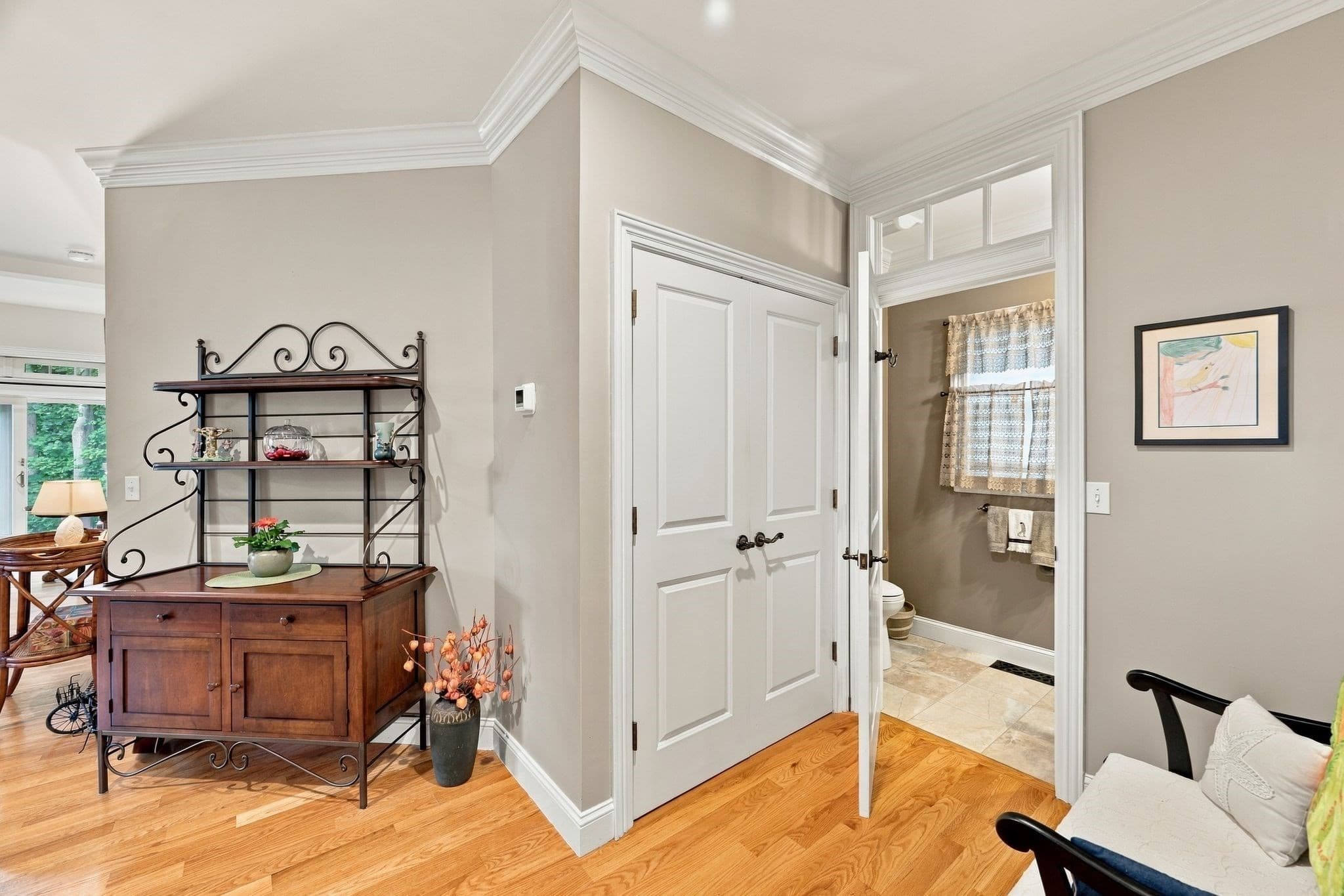 Single Family Residence at 129 Summer Street, Andover MA 01810, Andover, photo 6 of 37