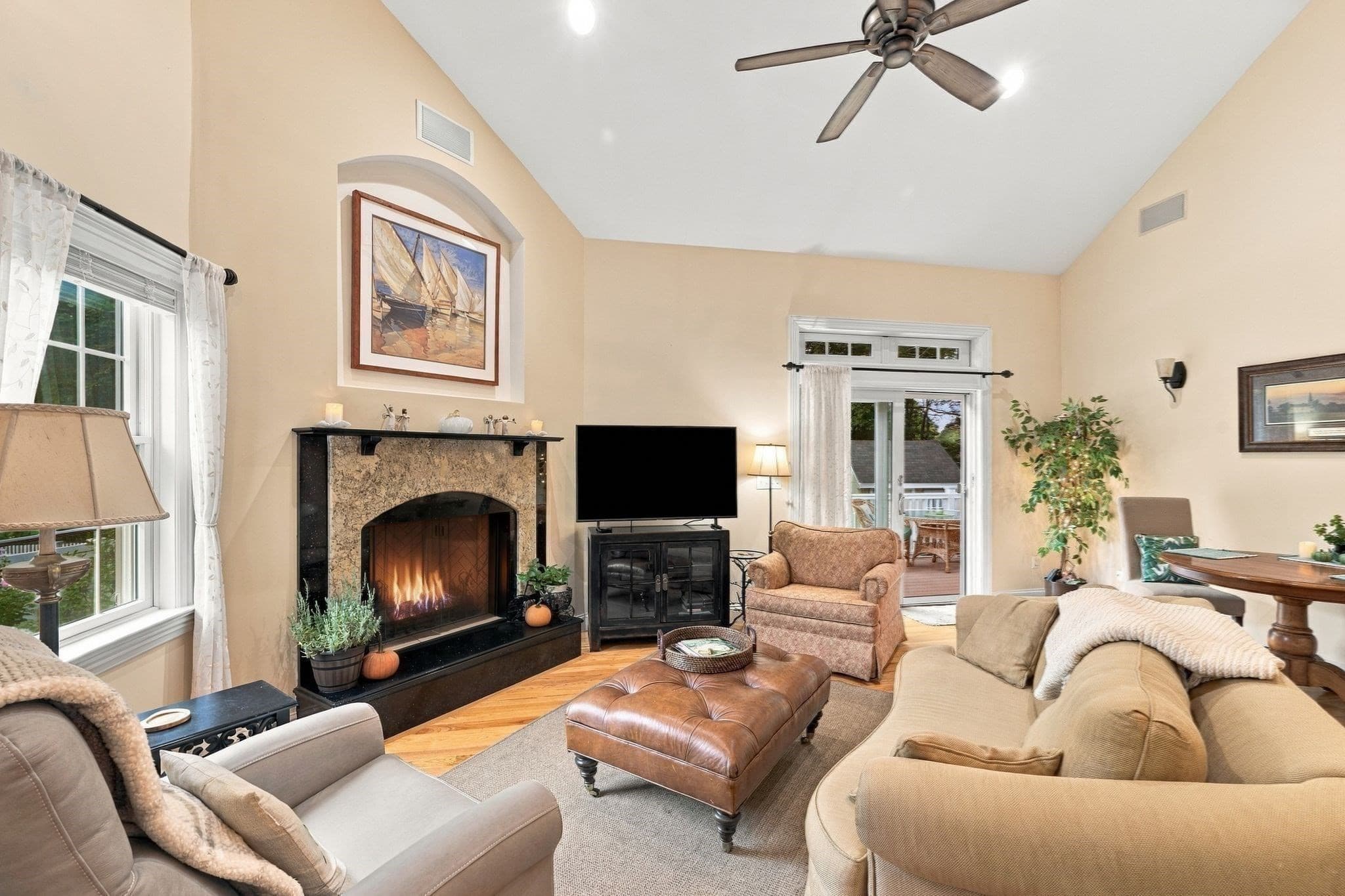 Single Family Residence at 129 Summer Street, Andover MA 01810, Andover, photo 10 of 37