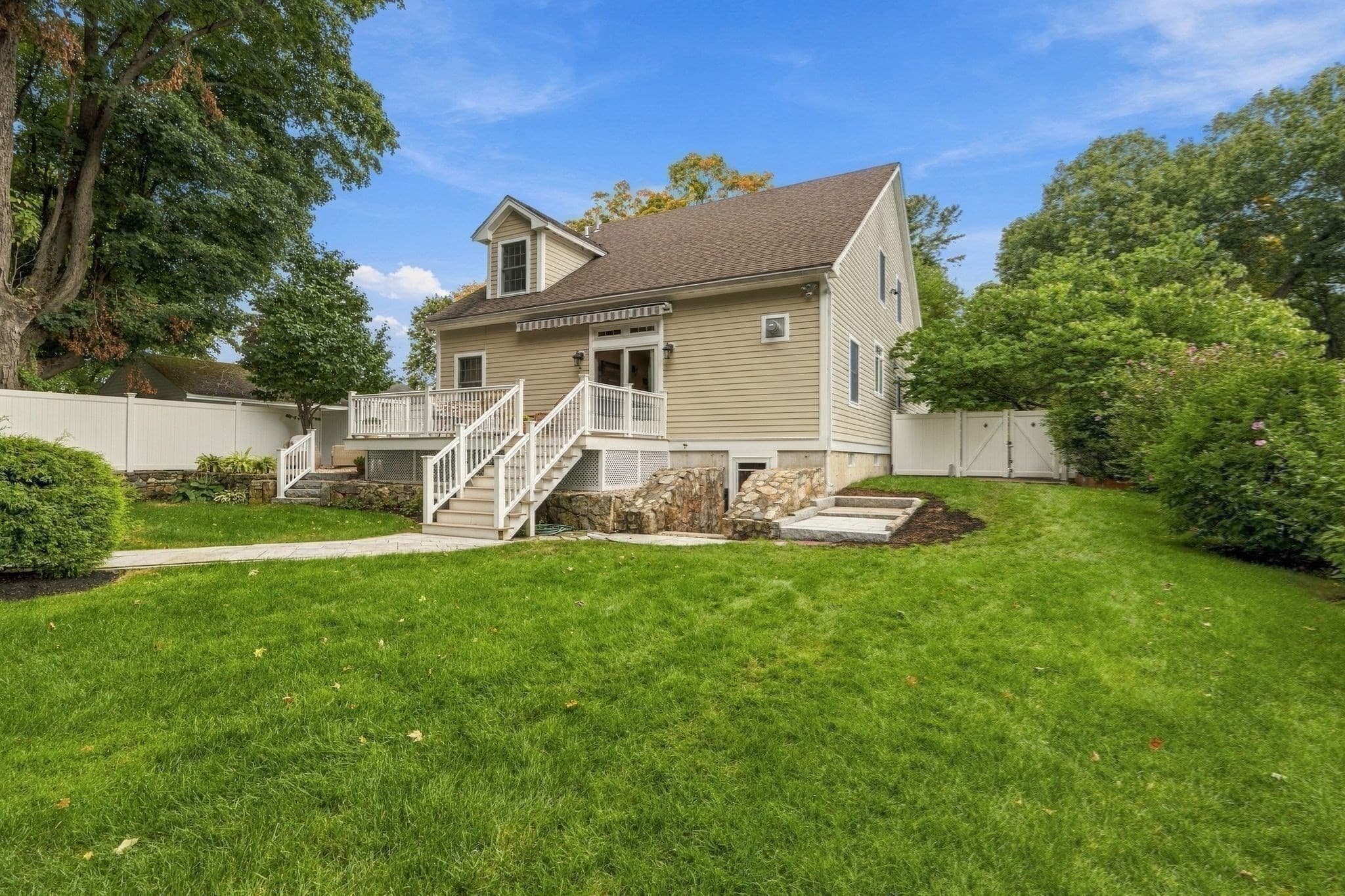 Single Family Residence at 129 Summer Street, Andover MA 01810, Andover, photo 29 of 37