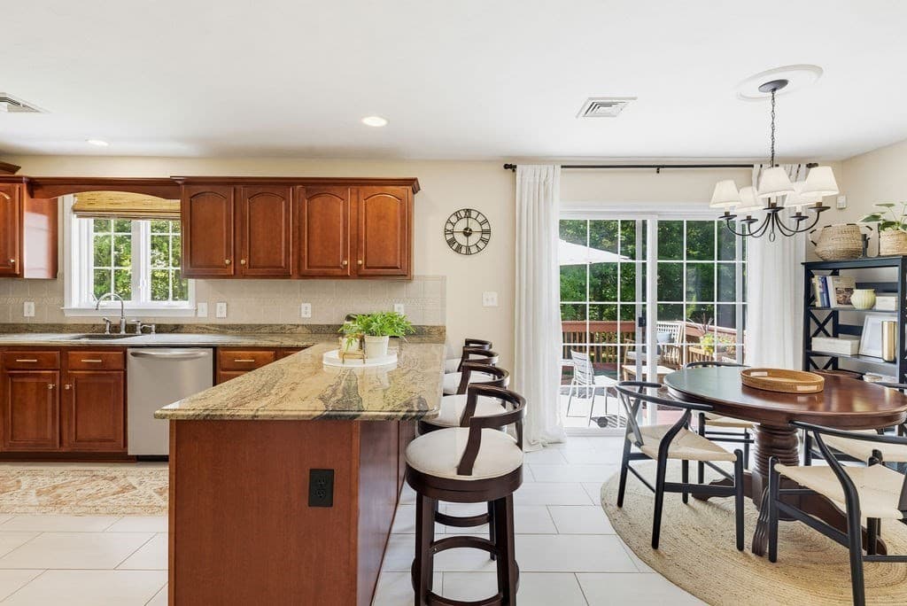 Single Family Residence at 32 Cinnamon Cir, Easton MA 02334, Easton, photo 3 of 42