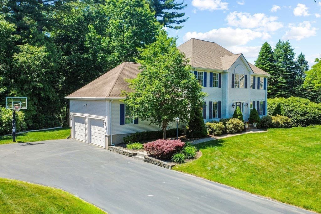Single Family Residence at 32 Cinnamon Cir, Easton MA 02334, Easton, photo 39 of 42