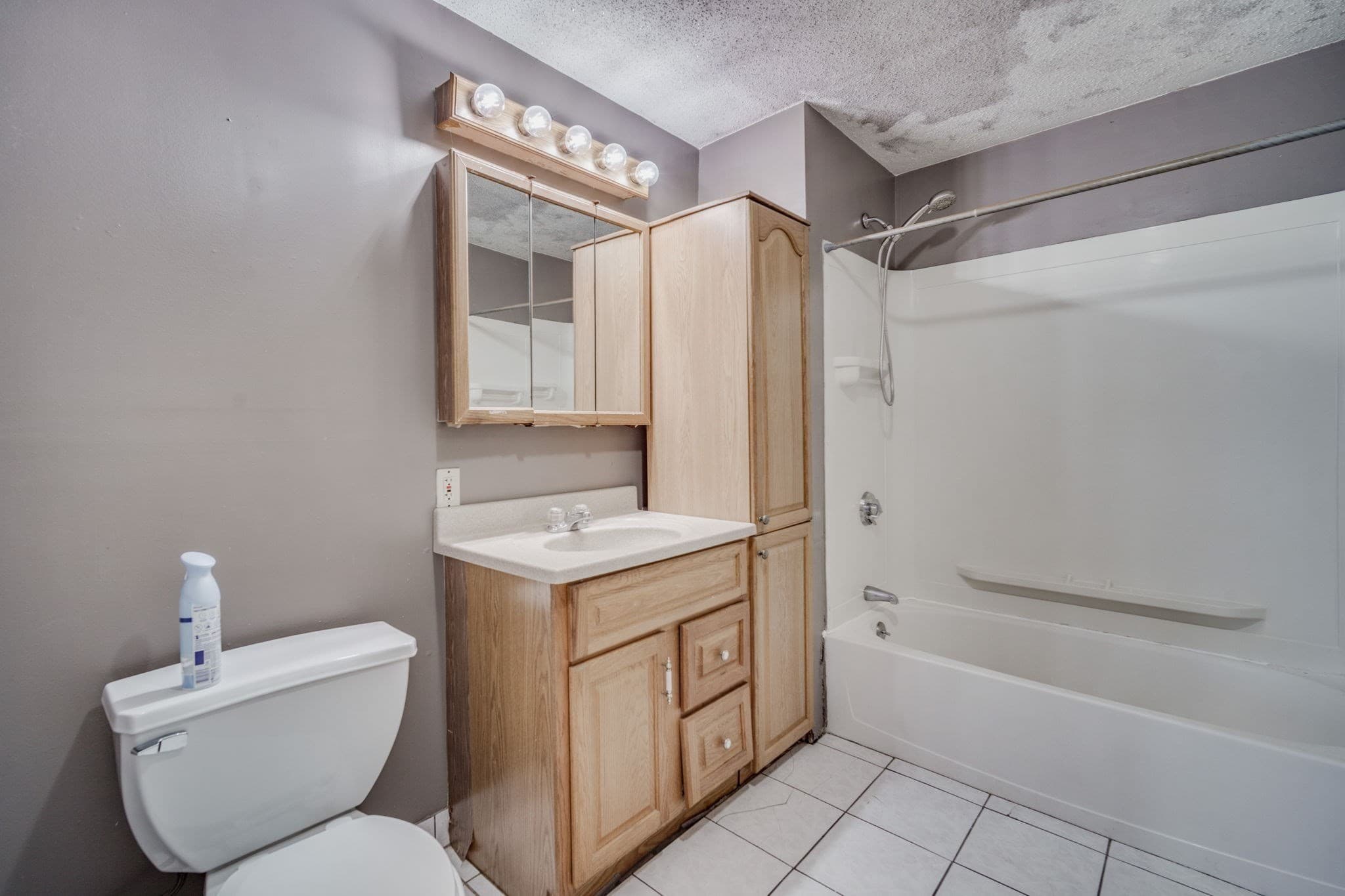 3 Family at 97-99 Brookline Ave, Holyoke MA 01040, Holyoke, photo 12 of 21