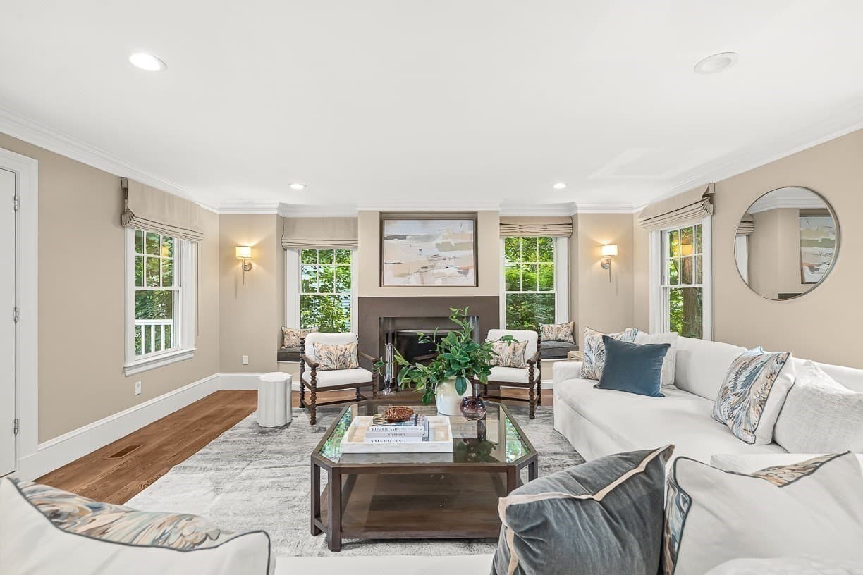 Single Family Residence at 8 Tennyson Rd, Wellesley MA 02481, Wellesley, photo 8 of 40