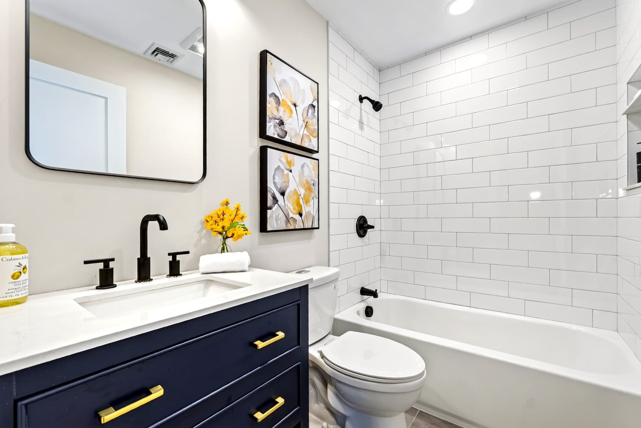 Condominium at 134 Washington St # 134, Melrose MA 02176, Melrose, photo 26 of 36