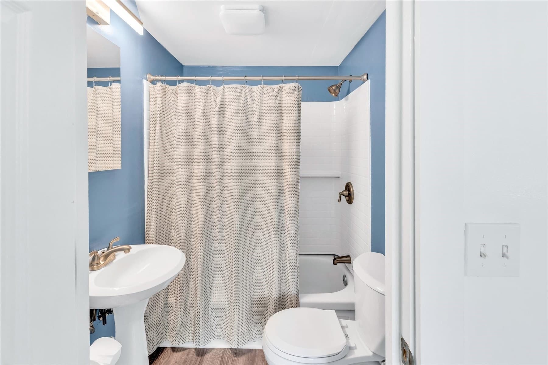 Single Family Residence at 25 Raspberry Lane, Barnstable MA 02648, Barnstable, photo 16 of 36