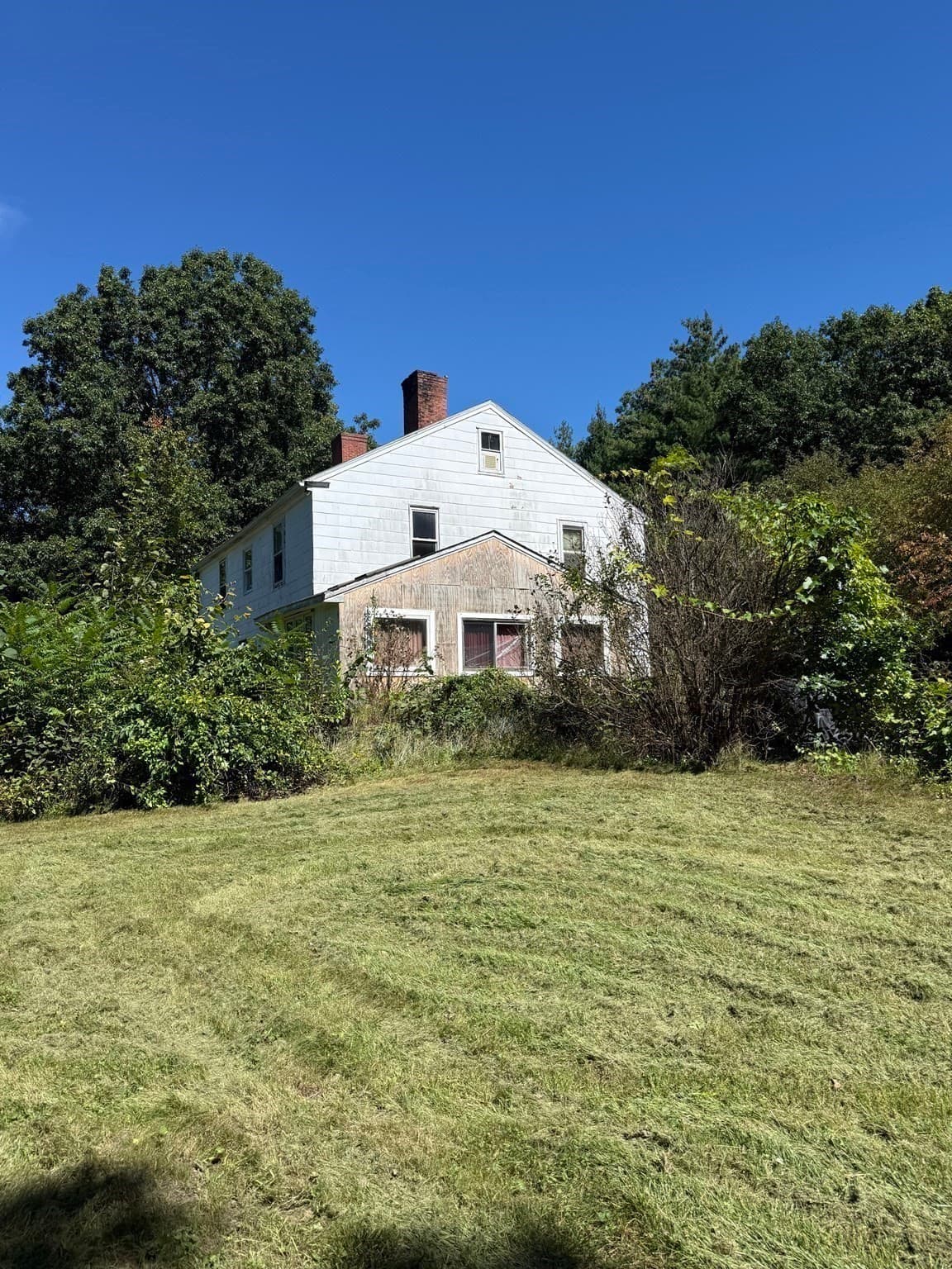 Single Family Residence at 153 Johnny Appleseed Ln, Leominster MA 01453, Leominster, photo 3 of 8
