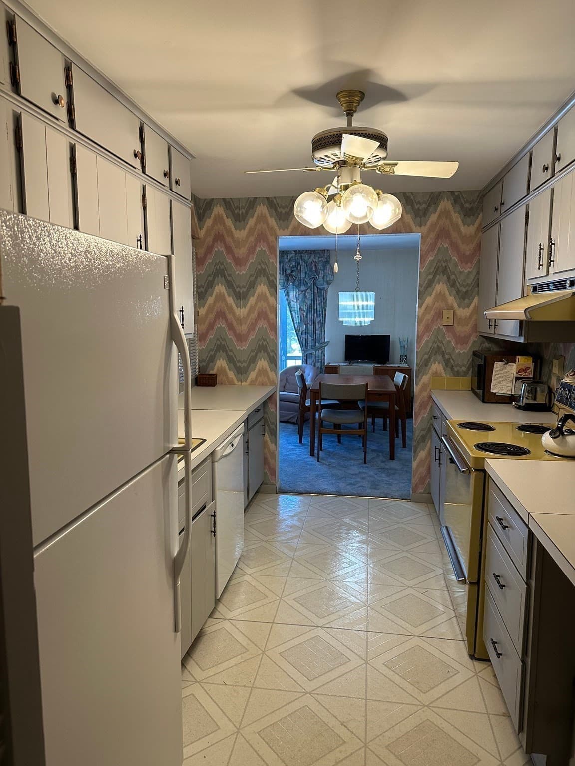 Condominium at 234 Nesmith St # 8, Lowell MA 01852, Lowell, photo 7 of 9