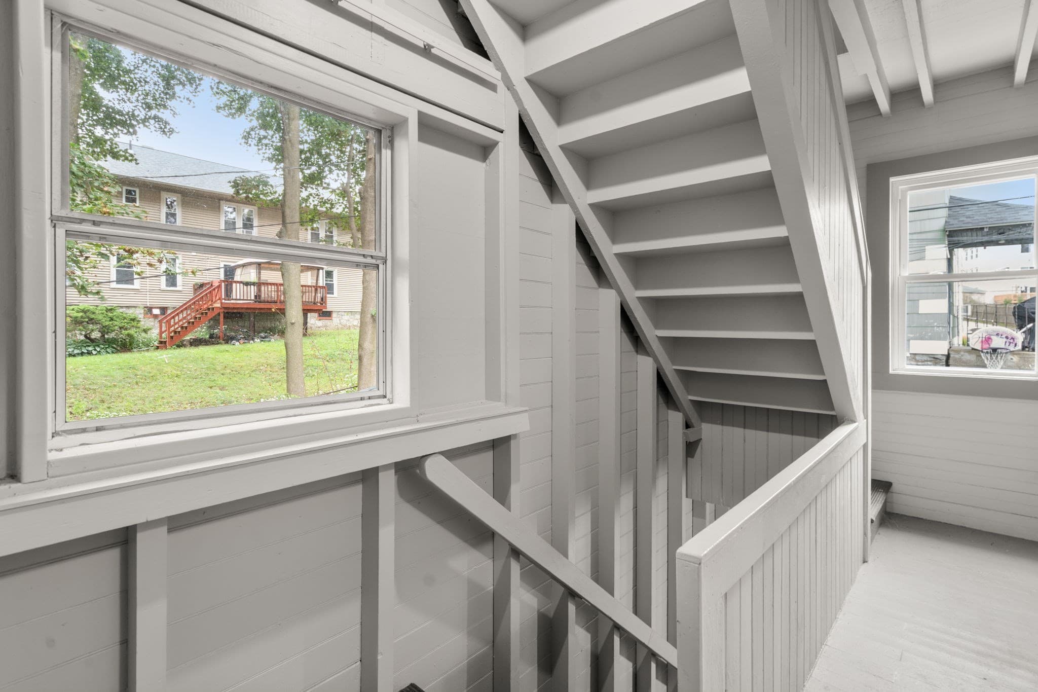 4 Family - 4 Units Up/Down at 31 Chrome Street, Worcester MA 01604, Worcester, photo 11 of 40