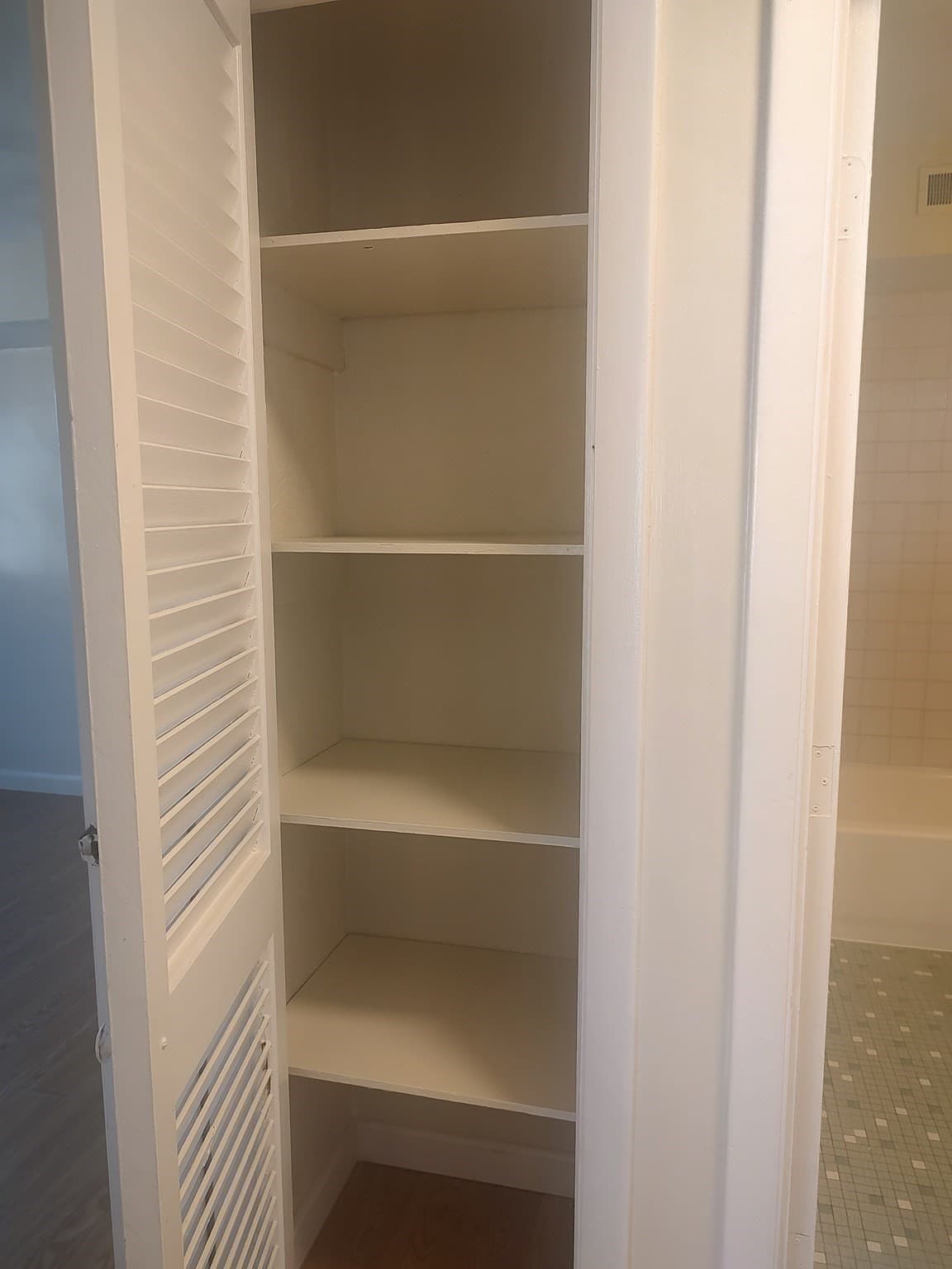 Condominium at 105 Oak Lane # 9, Brockton MA 02301, Brockton, photo 14 of 18