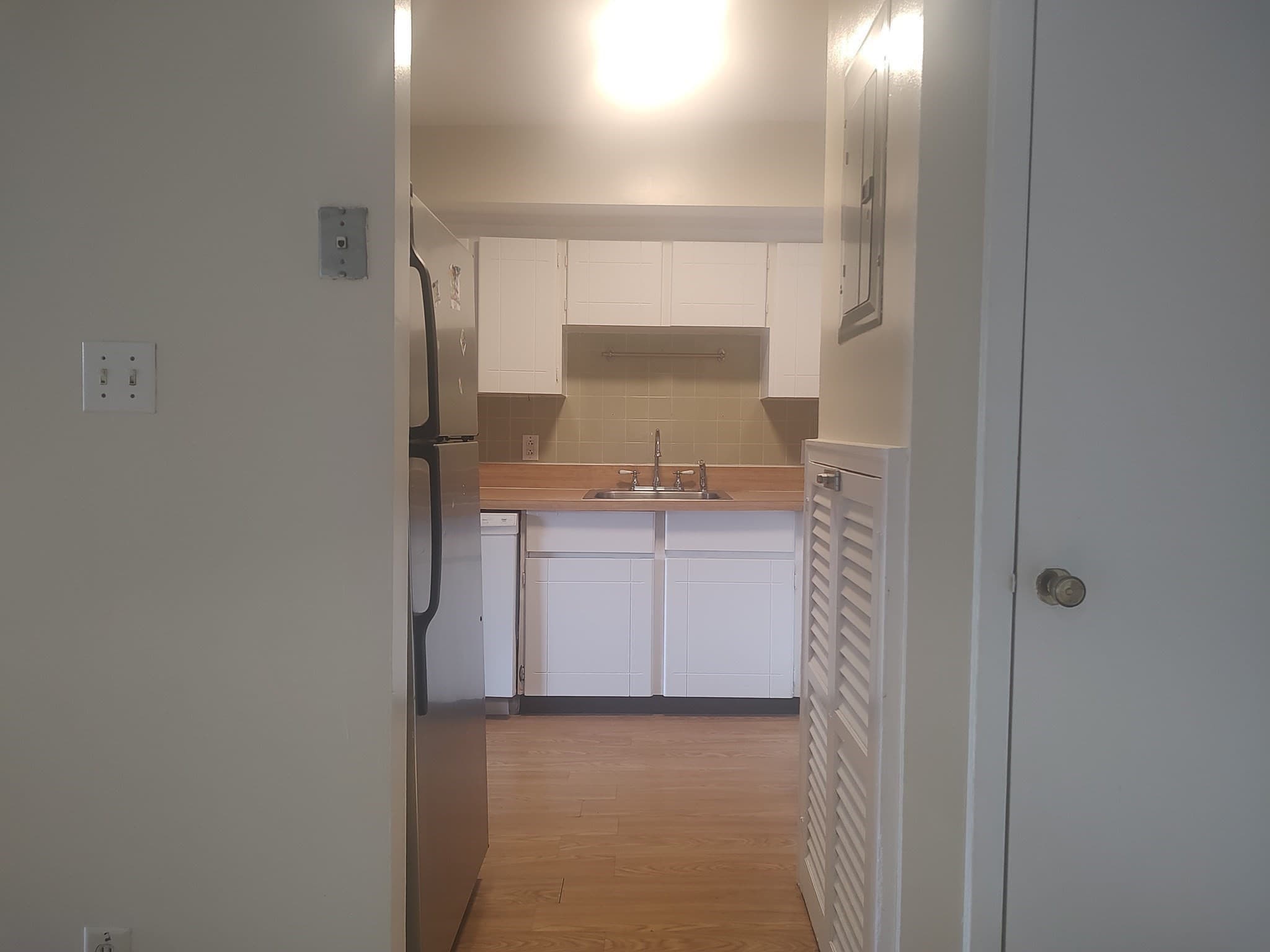 Condominium at 105 Oak Lane # 9, Brockton MA 02301, Brockton, photo 4 of 18